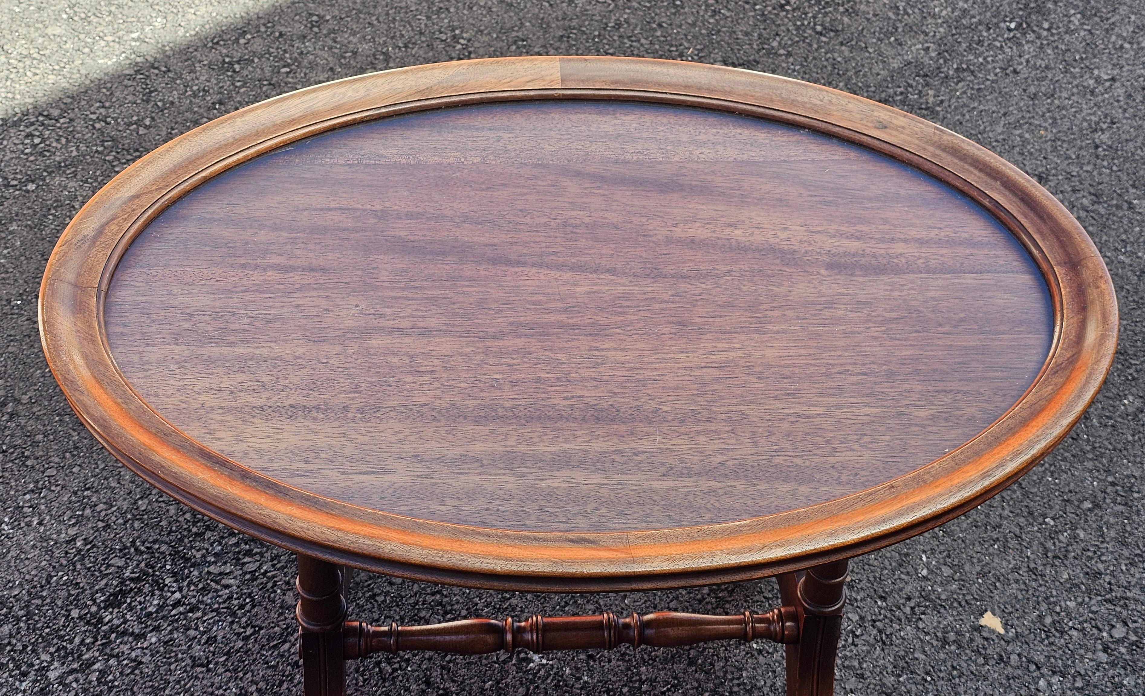 American Brandt Furniture Georgian Style Mahogany Oval Glass Tray Top Side Table