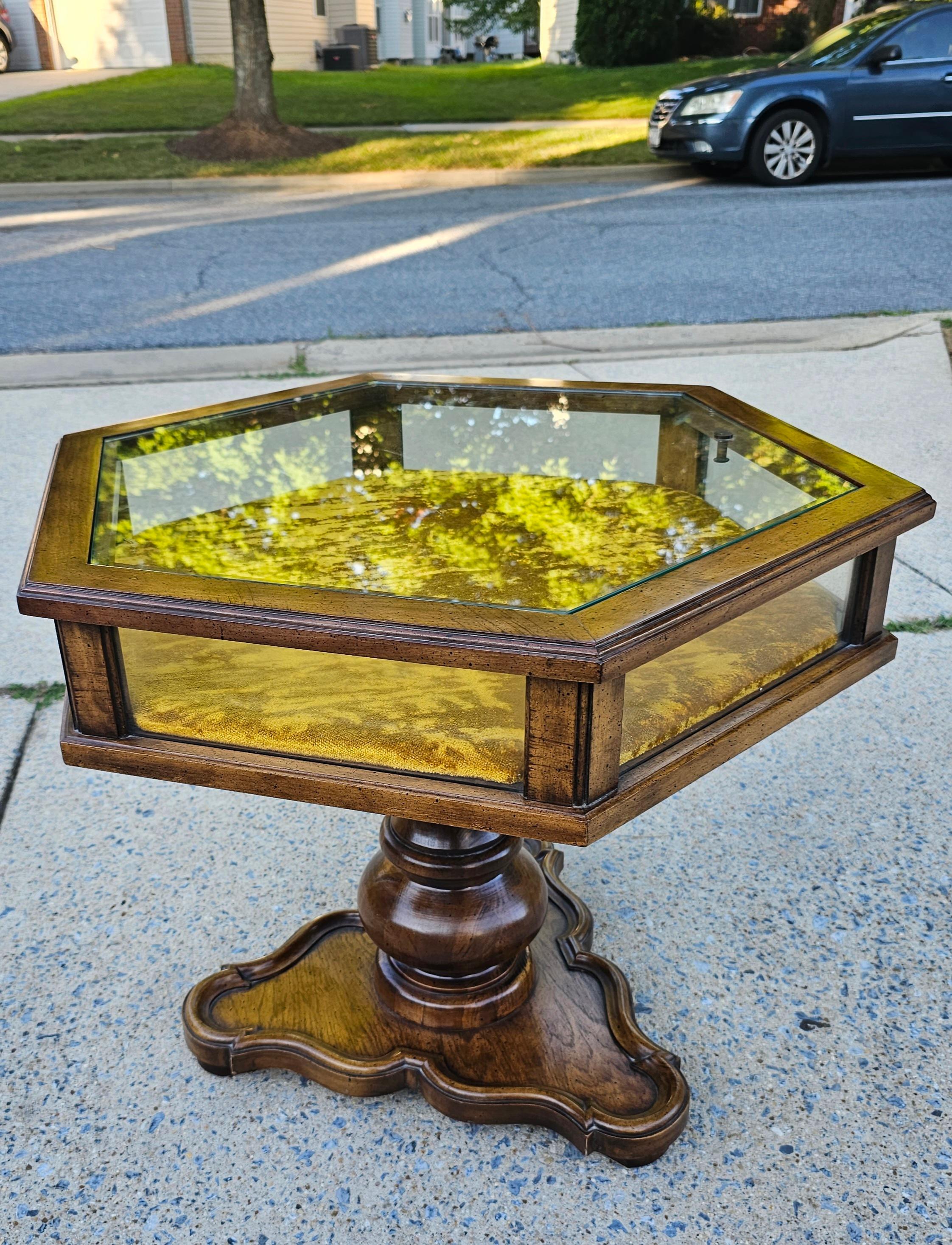 Brandt Mid-Century Hexagonal Walnut Display Table For Sale 1