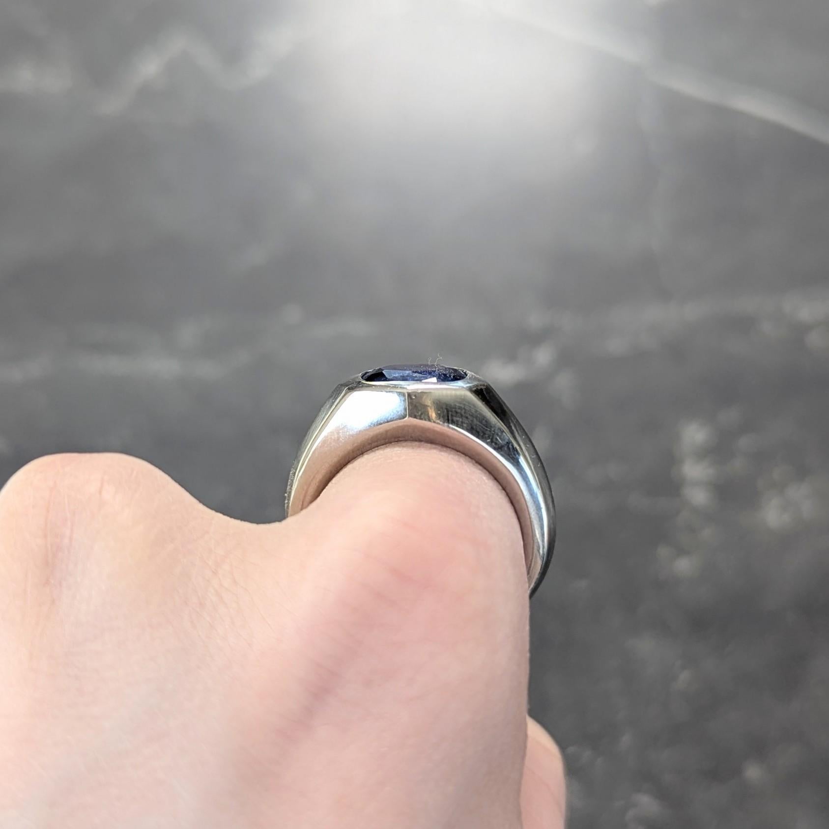 BRASH Contemporary 3.86 CT No Heat Burma Sapphire Platin Flush Set Unisex Ring im Angebot 7