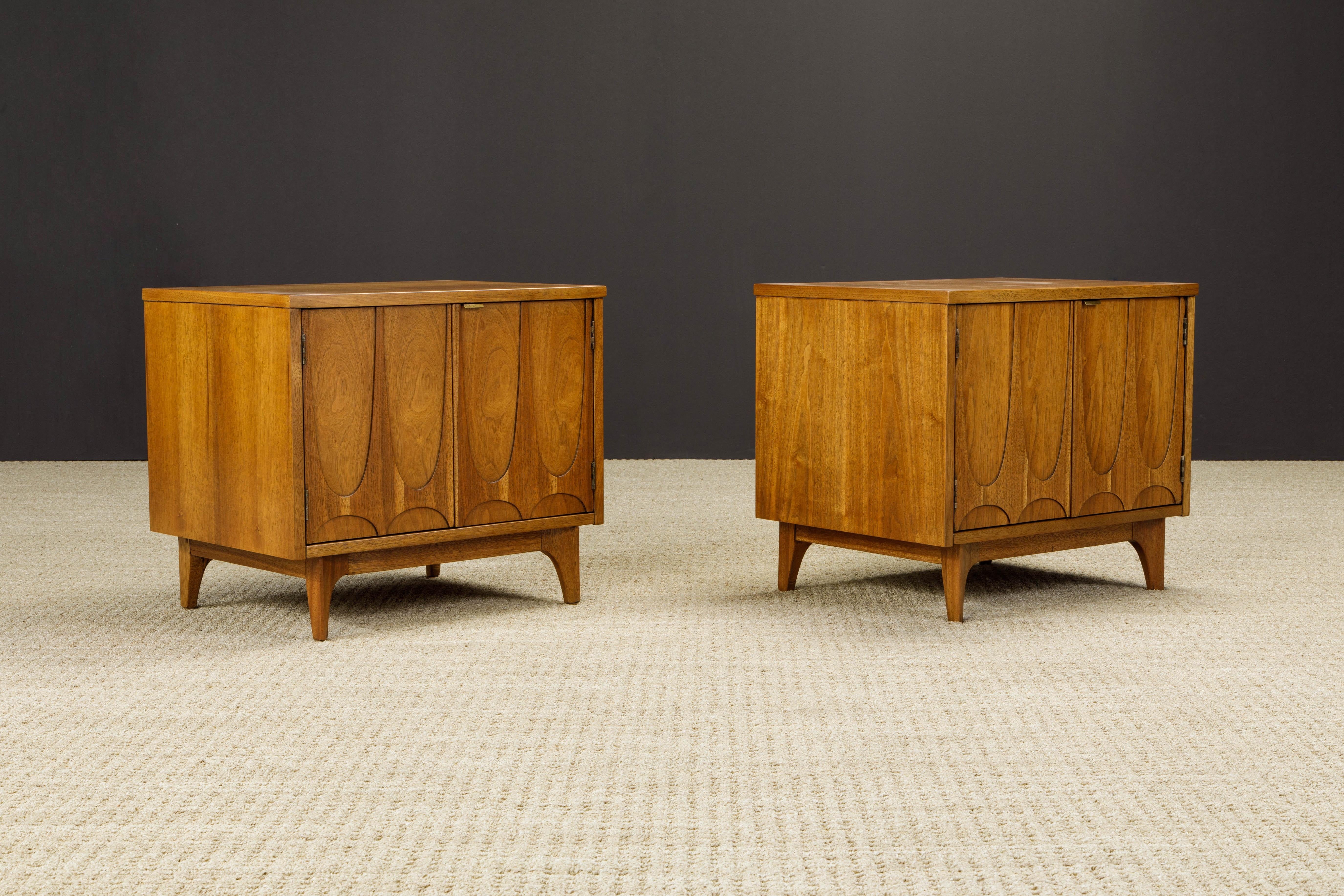 'Brasilia' by Broyhill Premier Pair of End / Side Tables, Refinished, 1960s In Excellent Condition In Los Angeles, CA