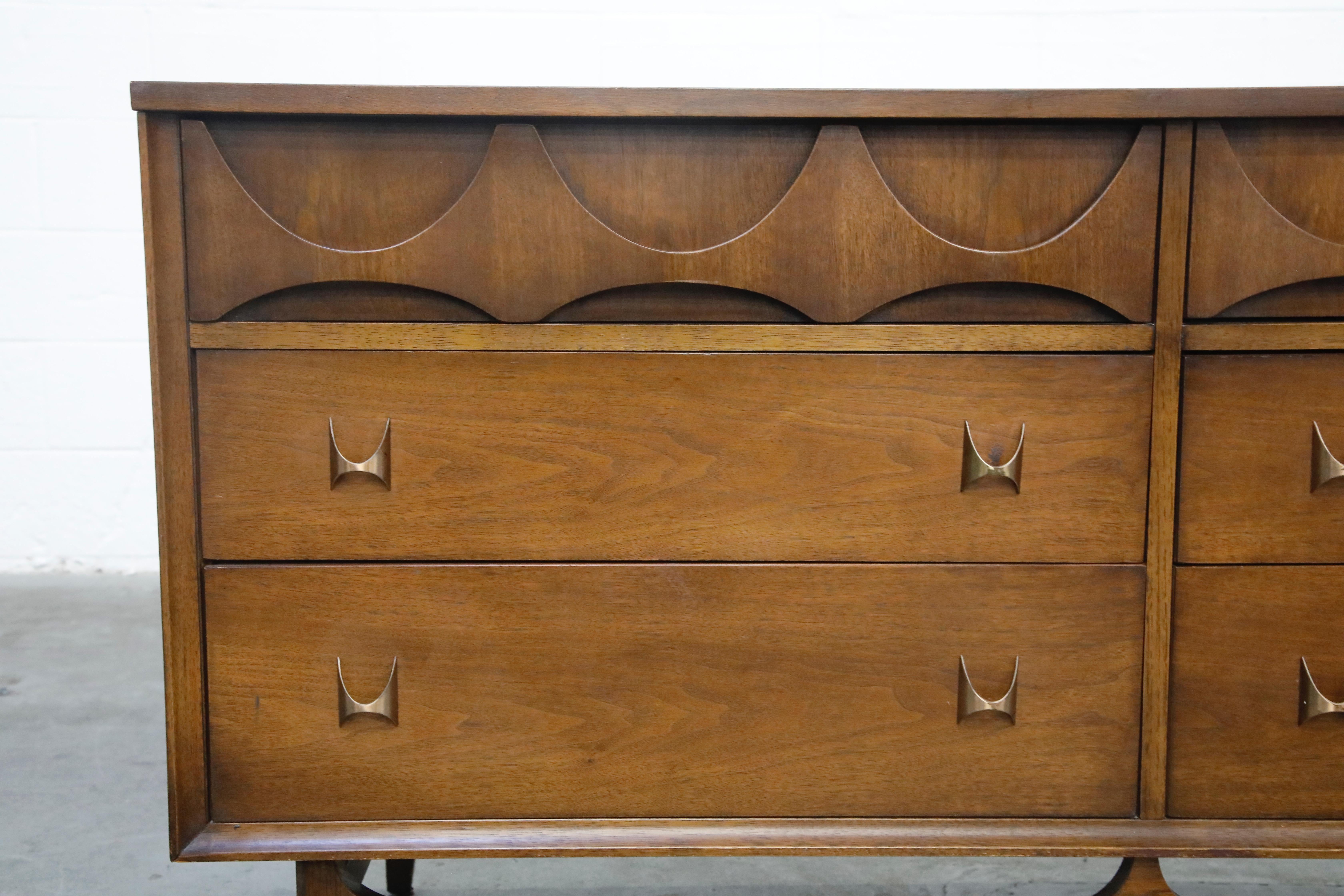 Mid-20th Century 'Brasilia' by Broyhill Premiere Sculptural Dresser w Brass Pulls, 1960s, Signed 