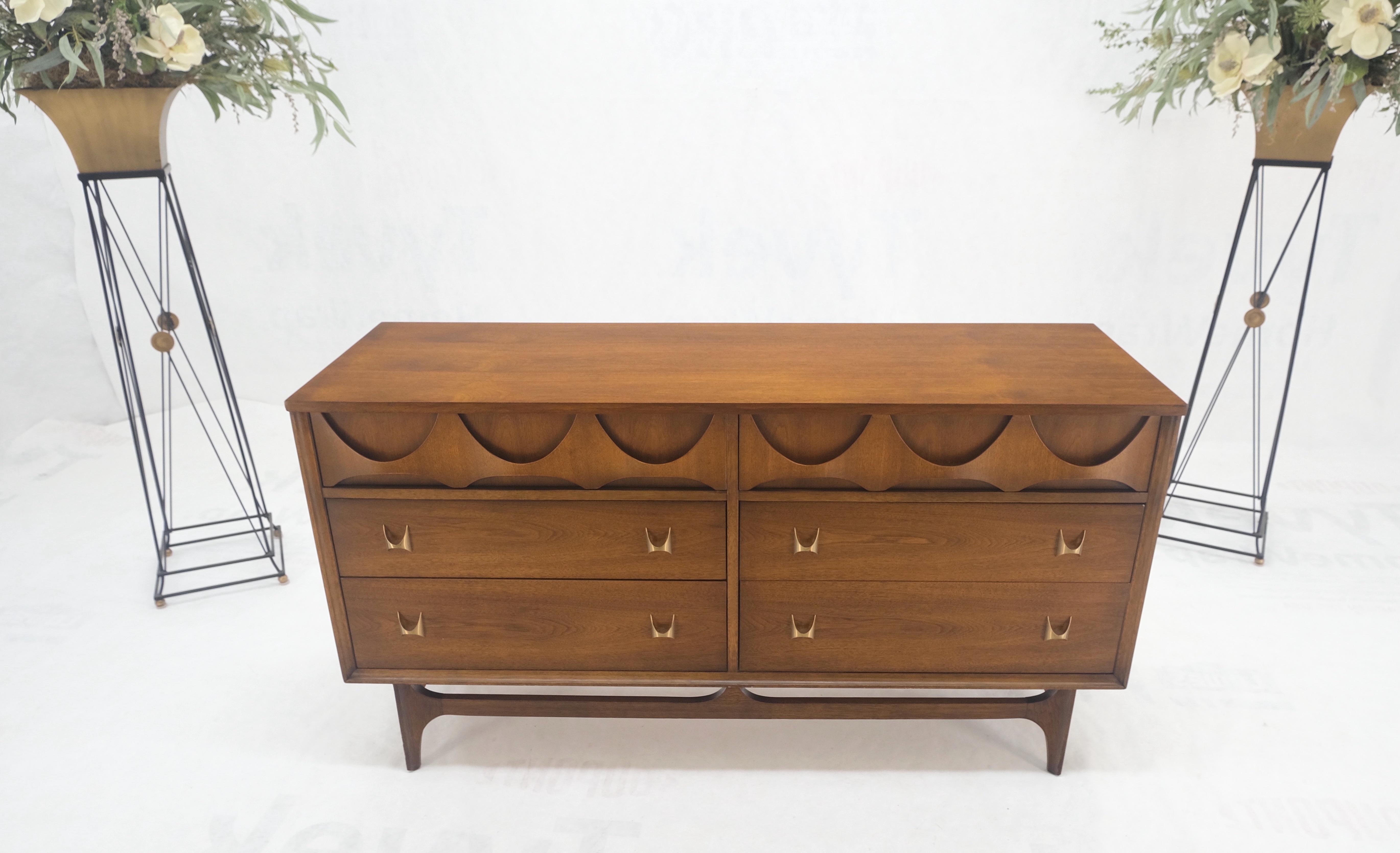 Mid-Century Modern Brasilia Mid Century Modern Walnut 6 Drawer Long Credenza Dresser MINT!  For Sale