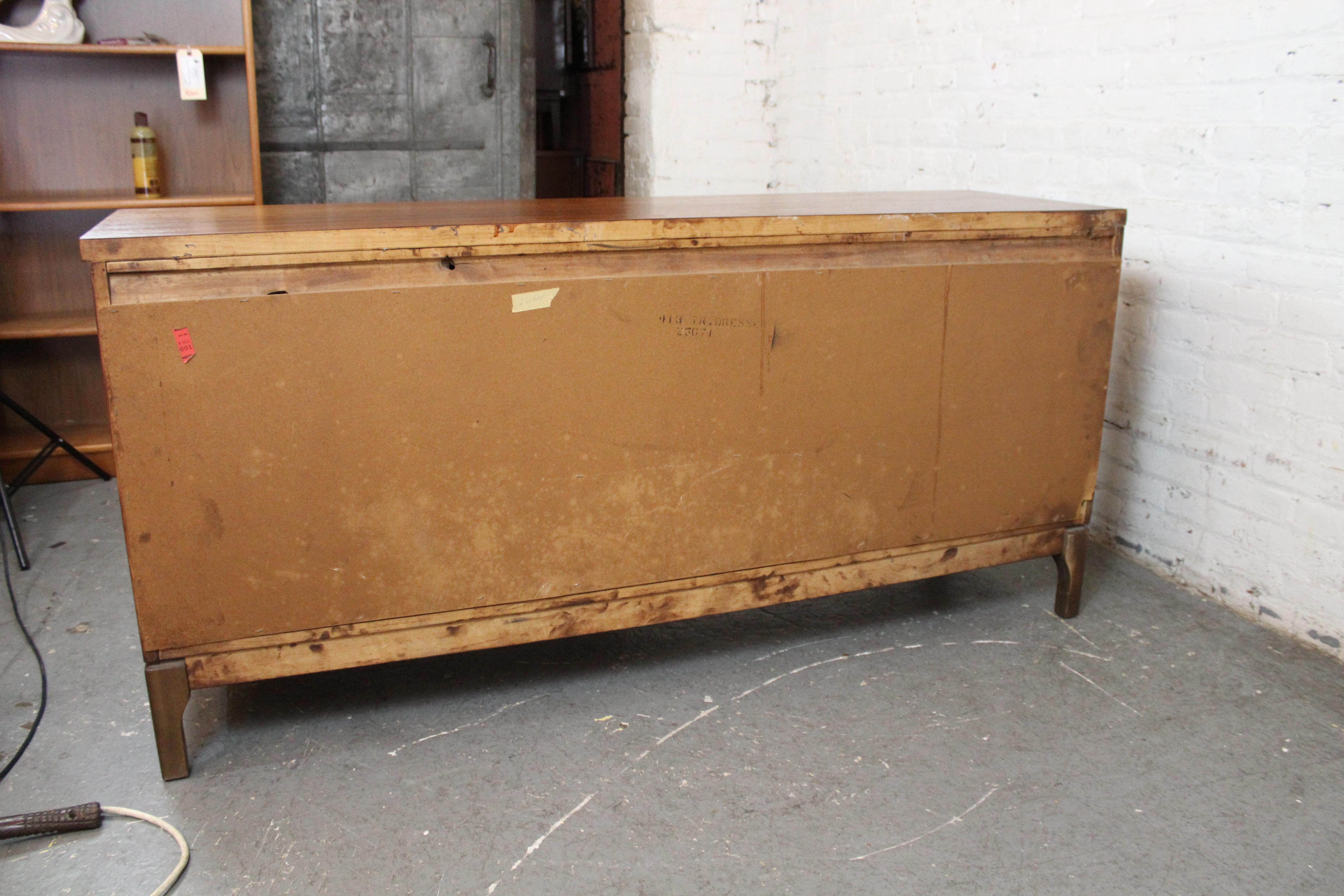 Commode Brasilia de Williams Furniture of South Carolina en vente 8