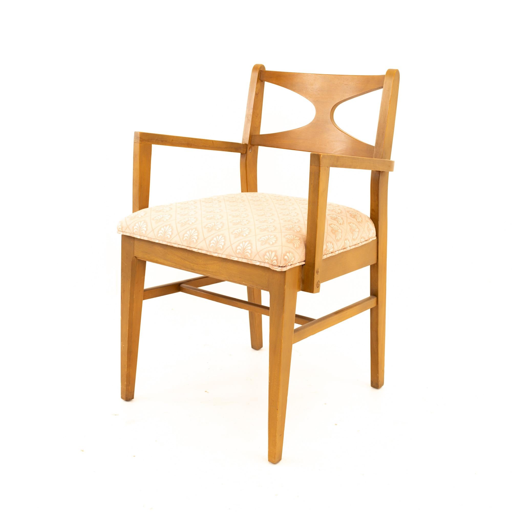 Brasilia Style Mid Century Walnut Bowtie Dining Chairs, Set of 6 3