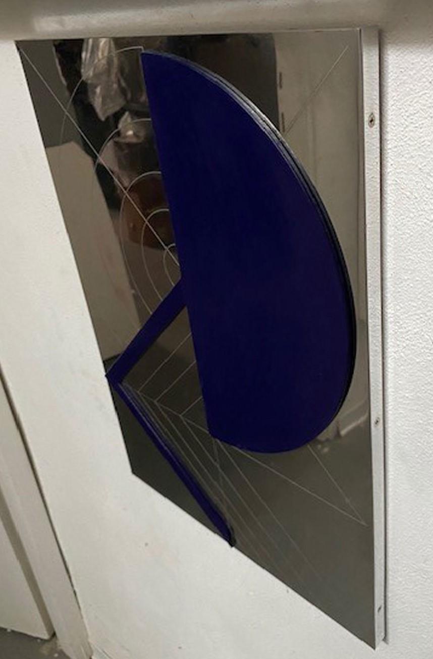 Brasilianisches Edival Ramosa Gravierter Stahl und schwarzes Plexiglas Linee di Gioia im Angebot 1