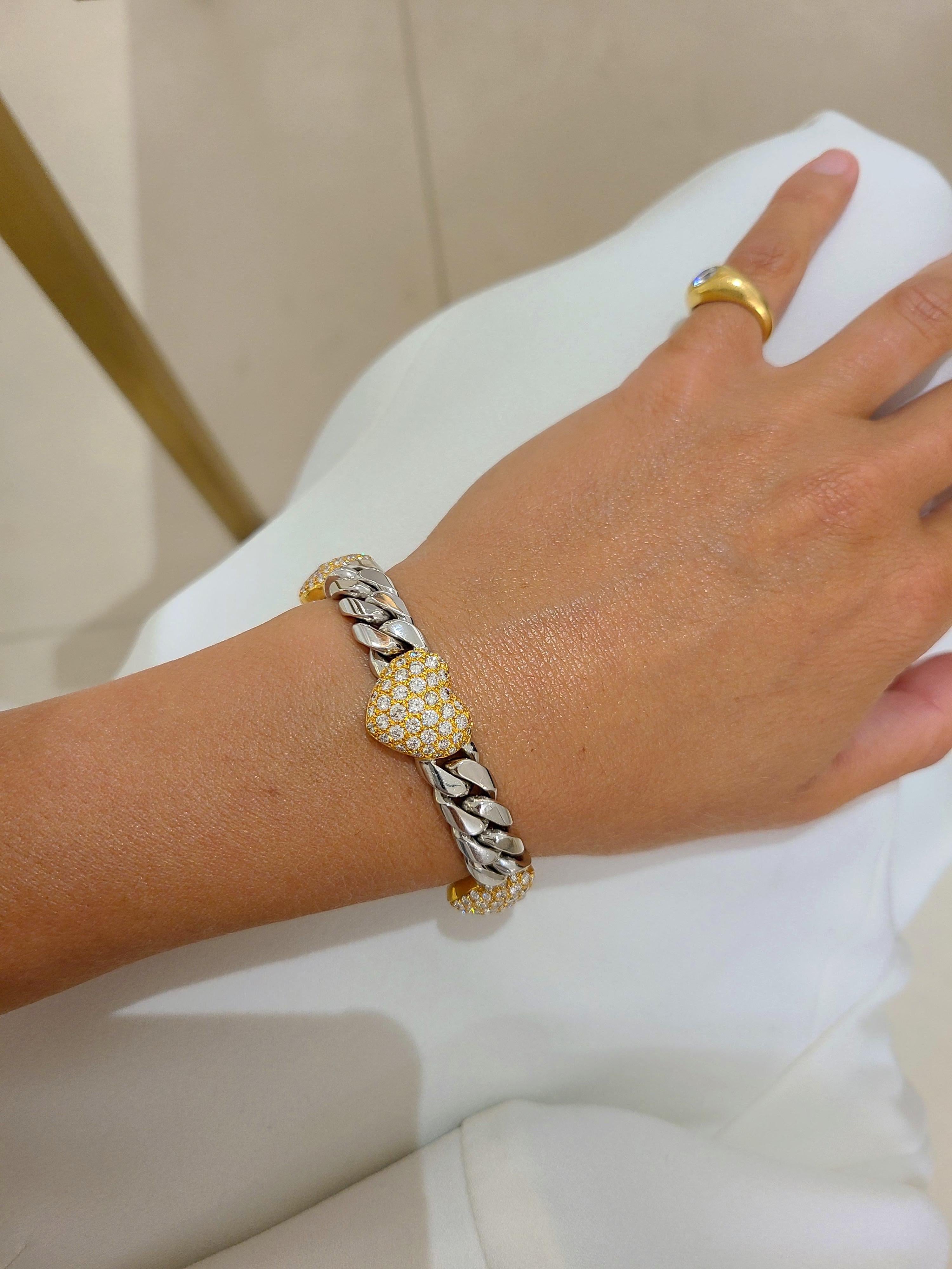 Moderne Brasolin Brasolin Bracelet à maillons en or blanc et rose 18 carats avec cœurs froncés de 7,46 carats. Diamants en vente