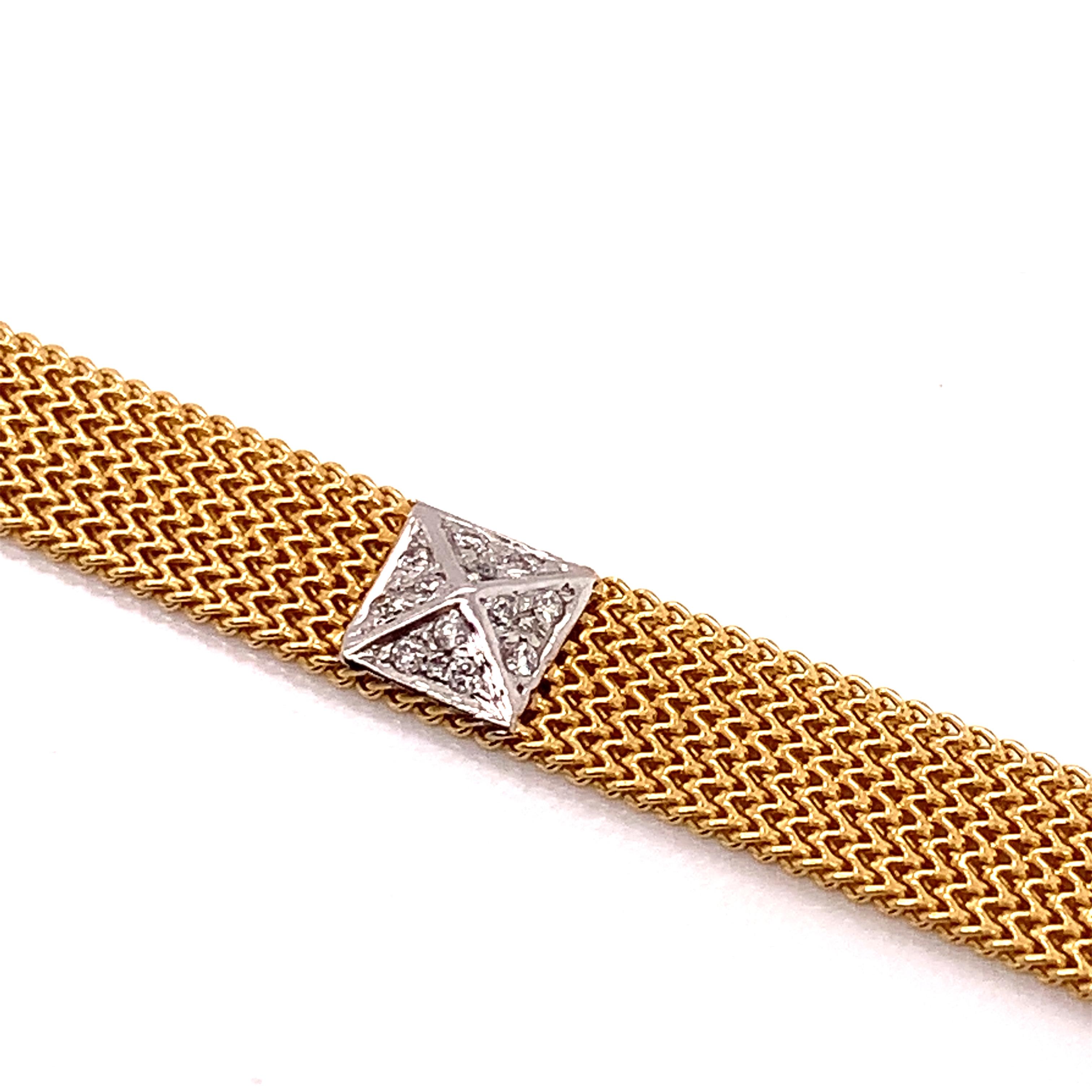 Brasolin Diamond and 18Kt Yellow Gold Italian Buckle Bracelet In Good Condition In Derby, NY
