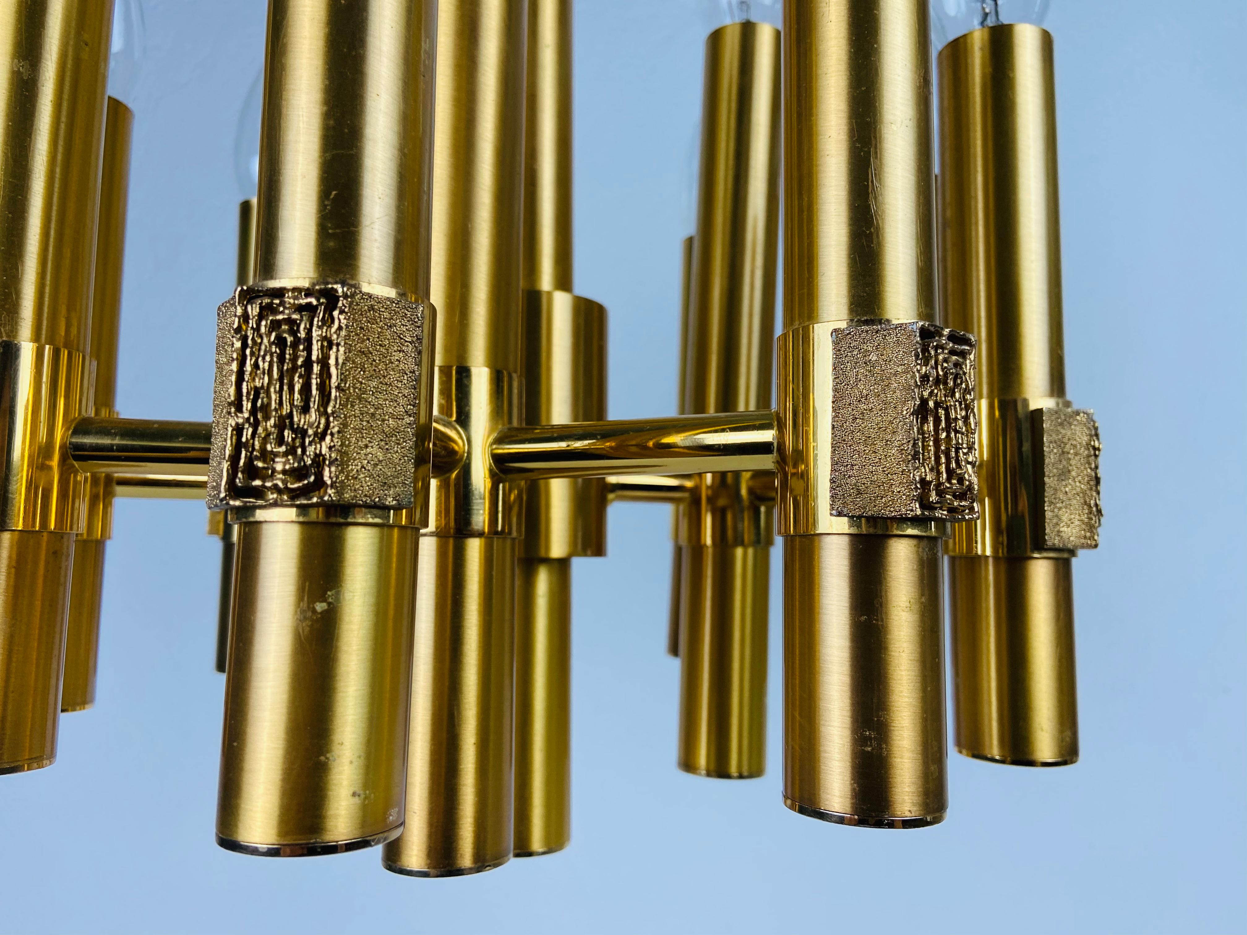 Brass 12-Arm Chandelier by Angelo Brotto for Esperiai, Italy, 1960s For Sale 2