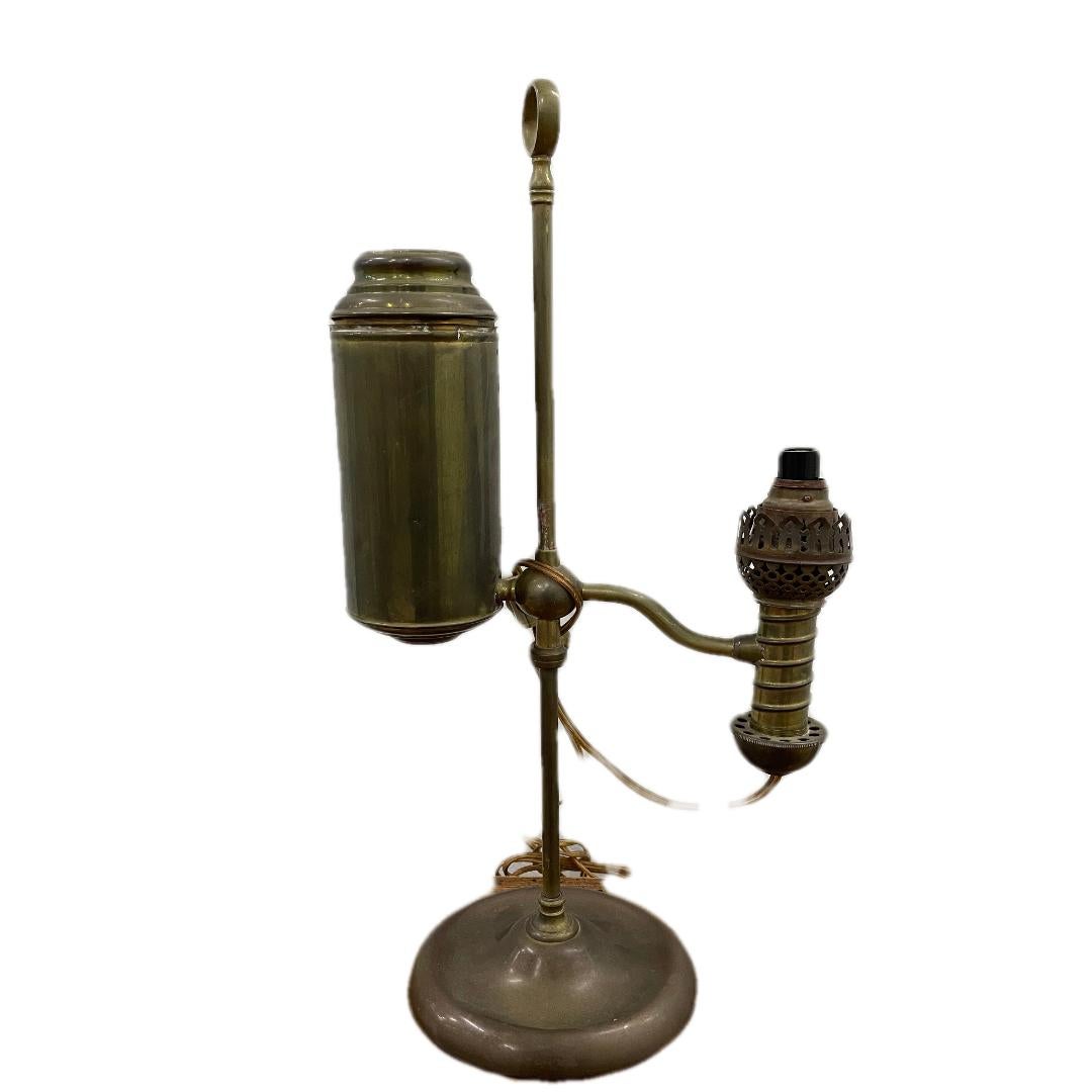 Brass 19 century oil lamp converted to wired for modern use In Fair Condition For Sale In San Francisco, CA