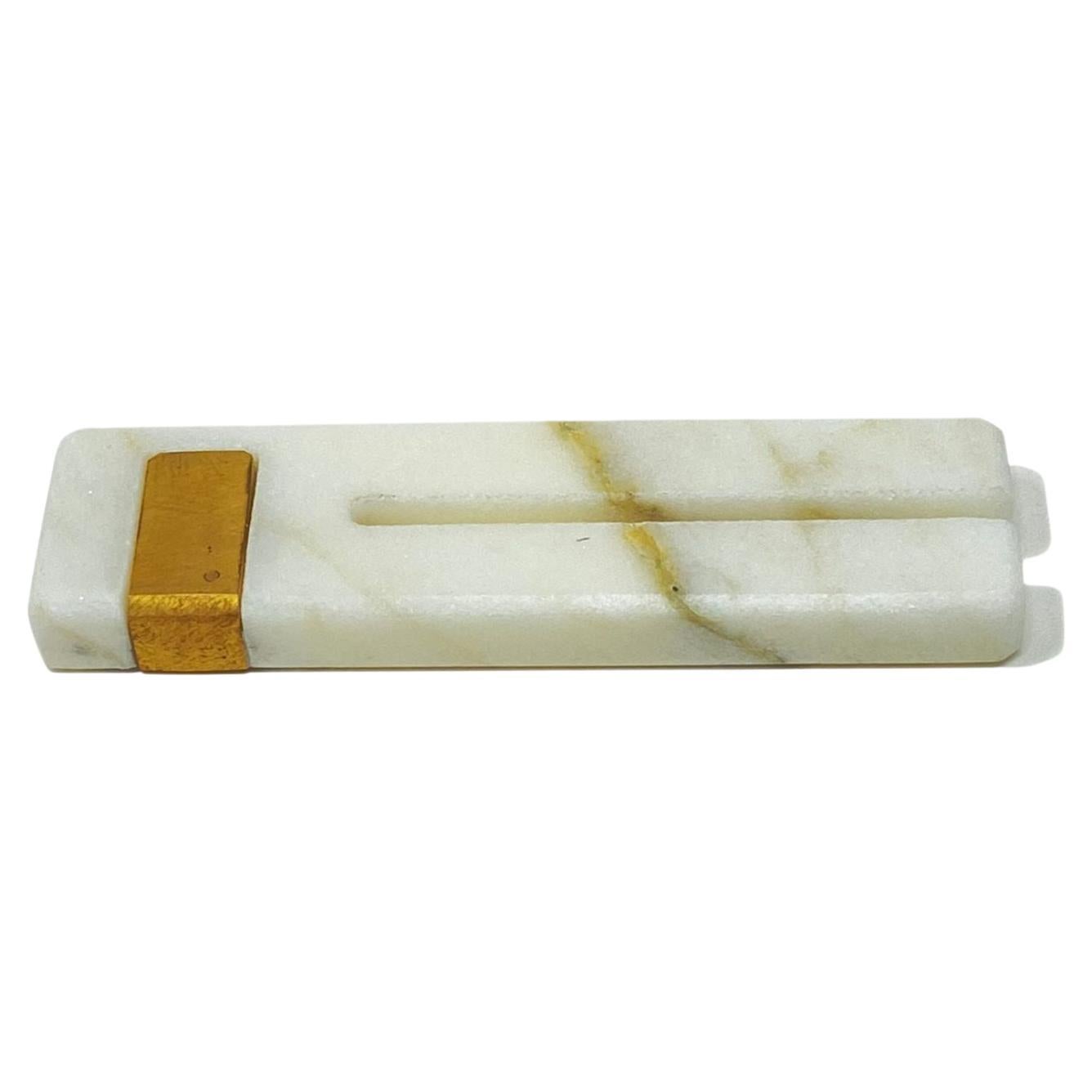 "Brass", 21st Century Calacatta Oro Marble Place Holder with Brass For Sale