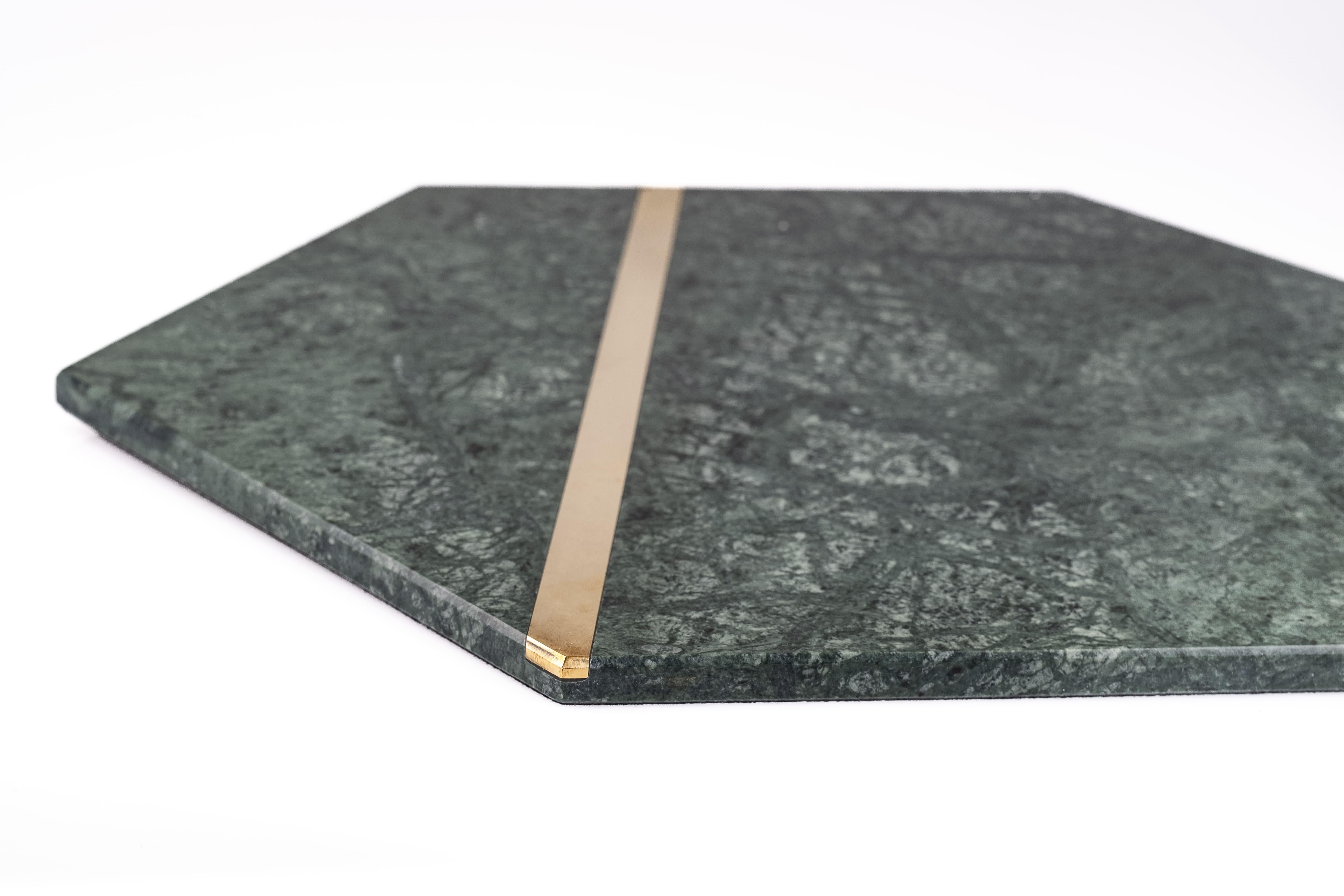 Modern Brass - 21st Century Verde Guatemala and Brass Hexagonal Underplate For Sale