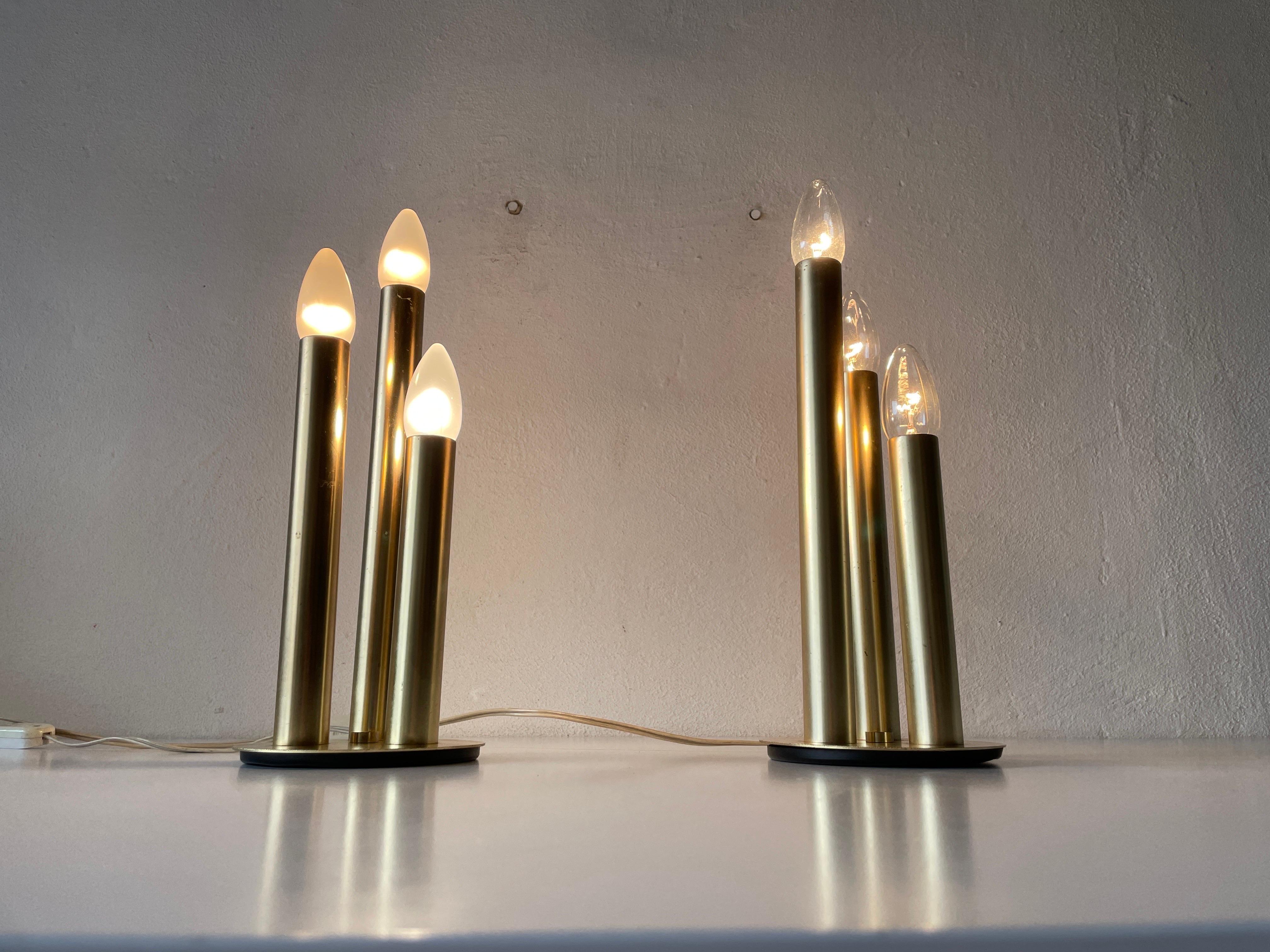 Brass 3 Cylinder Modernist Pair of Table Lamps, 1960s, Italy For Sale 3