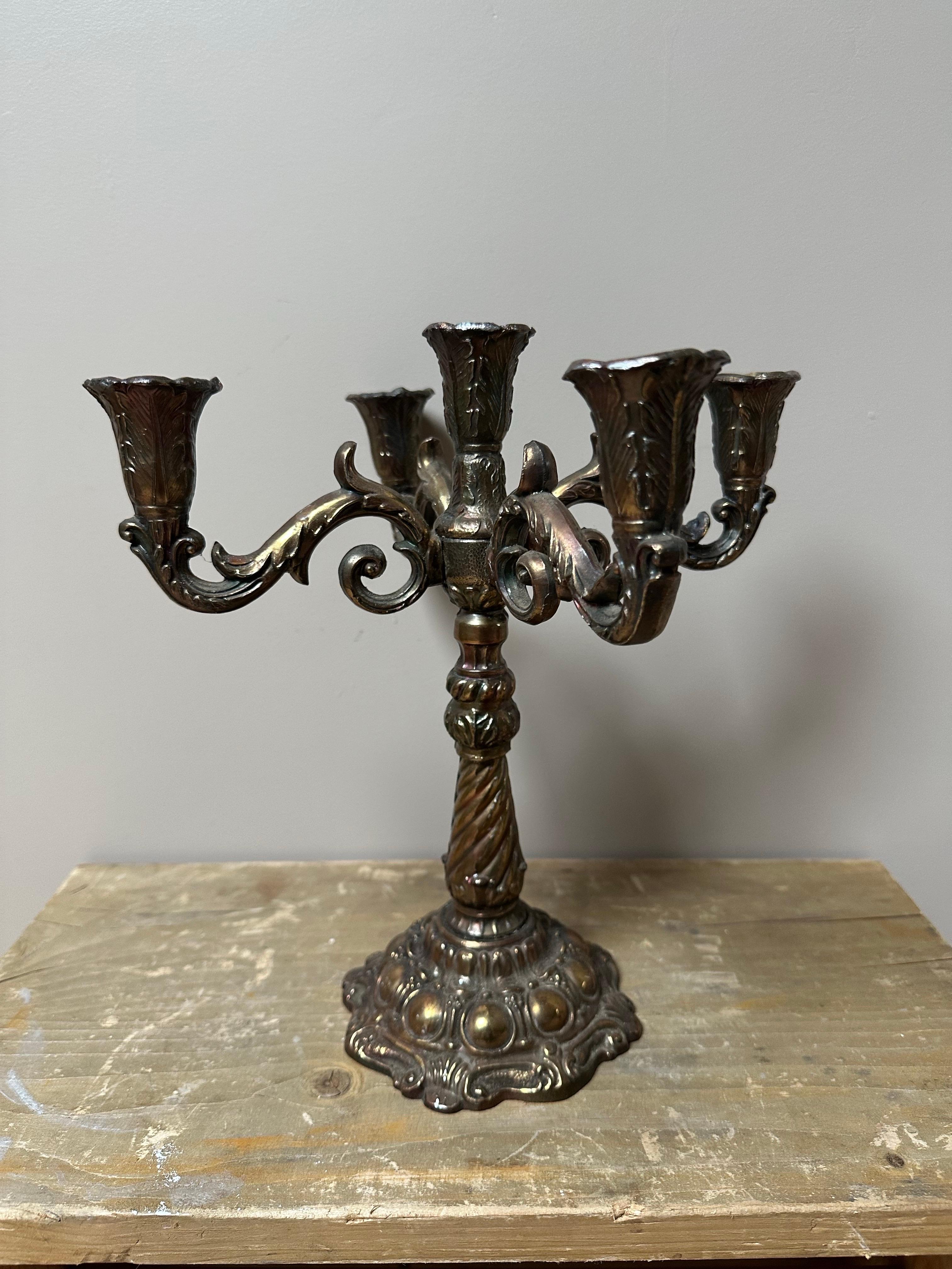 Primo vittoriano Brass 5-arm candelabra, 1900s in vendita