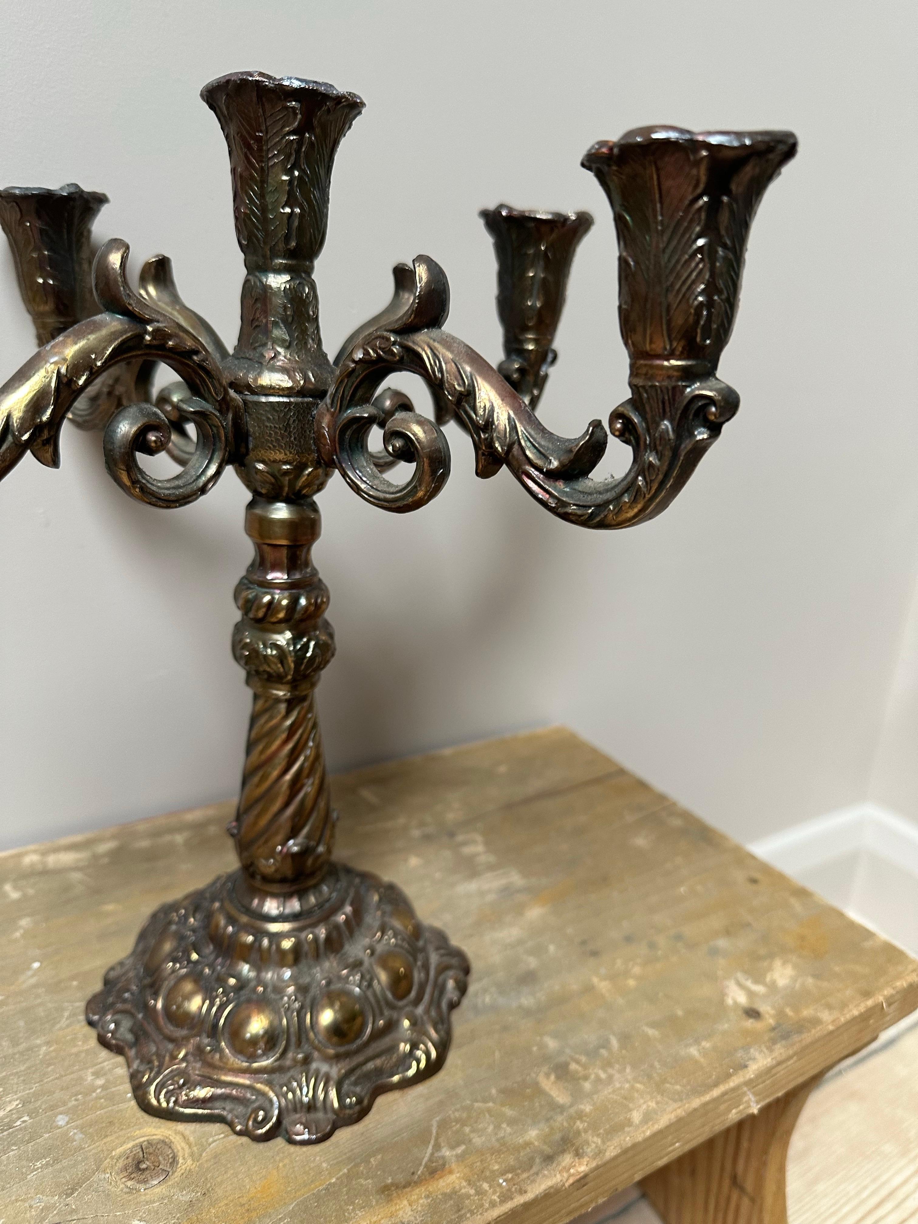 Brass 5-arm candelabra, 1900s In condizioni buone in vendita a Worcester Park, GB