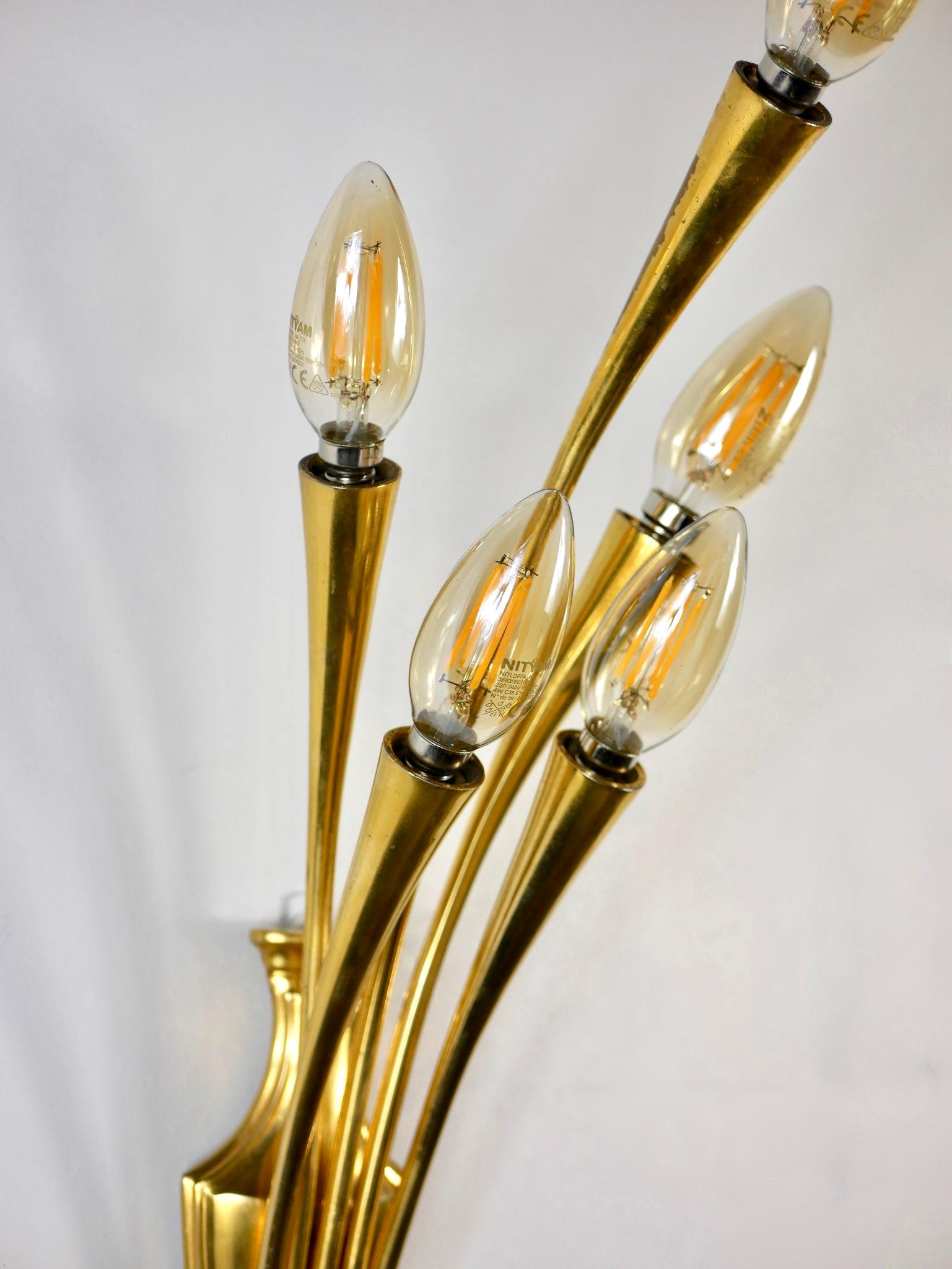 Brass 5 lights sconce by Oscar Torlasco for Lumi Milano, 1950s For Sale 1