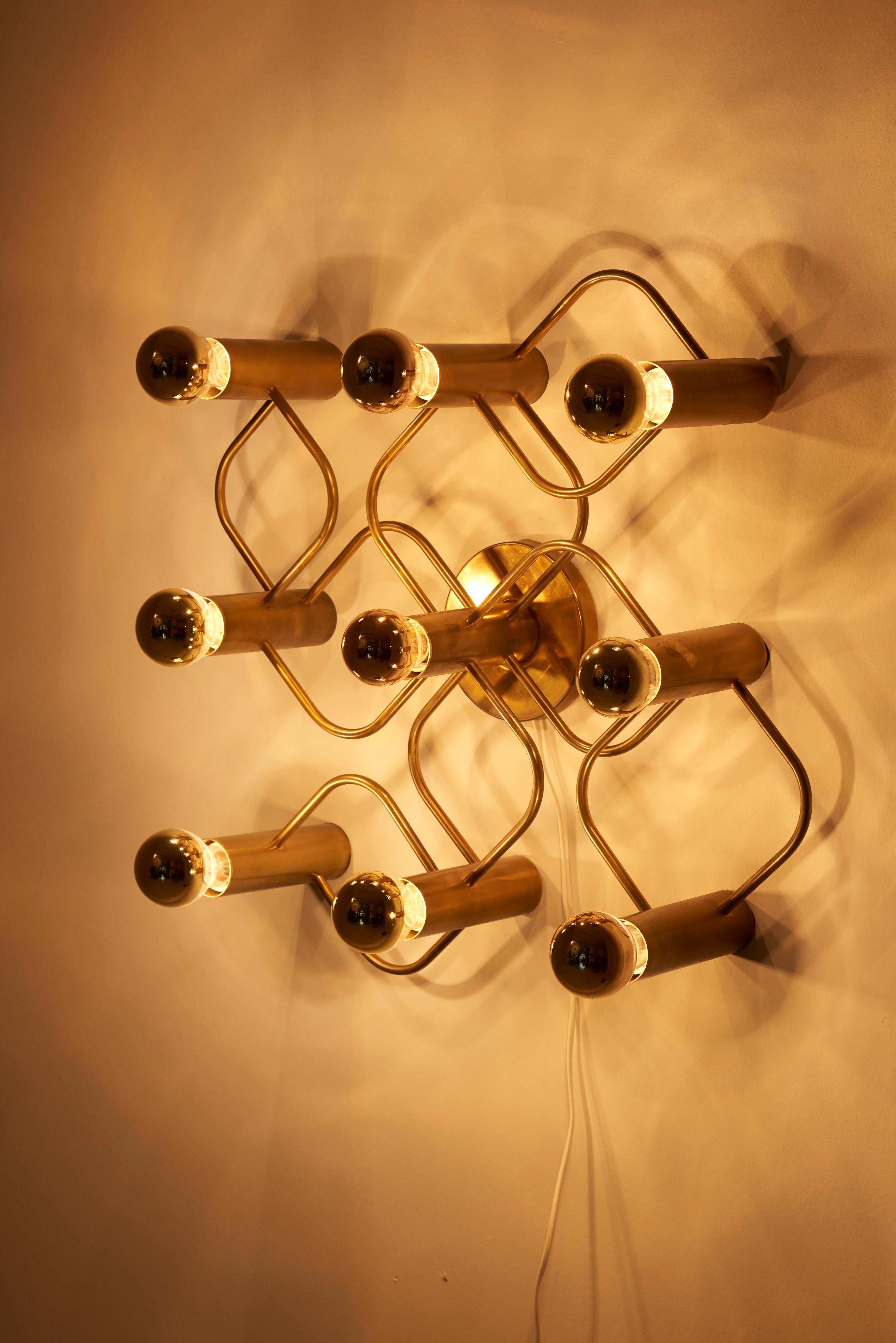 Brass 9-Light Sciolari Flush Mount Wall or Ceiling Lamp by Leola In Good Condition In Berlin, BE