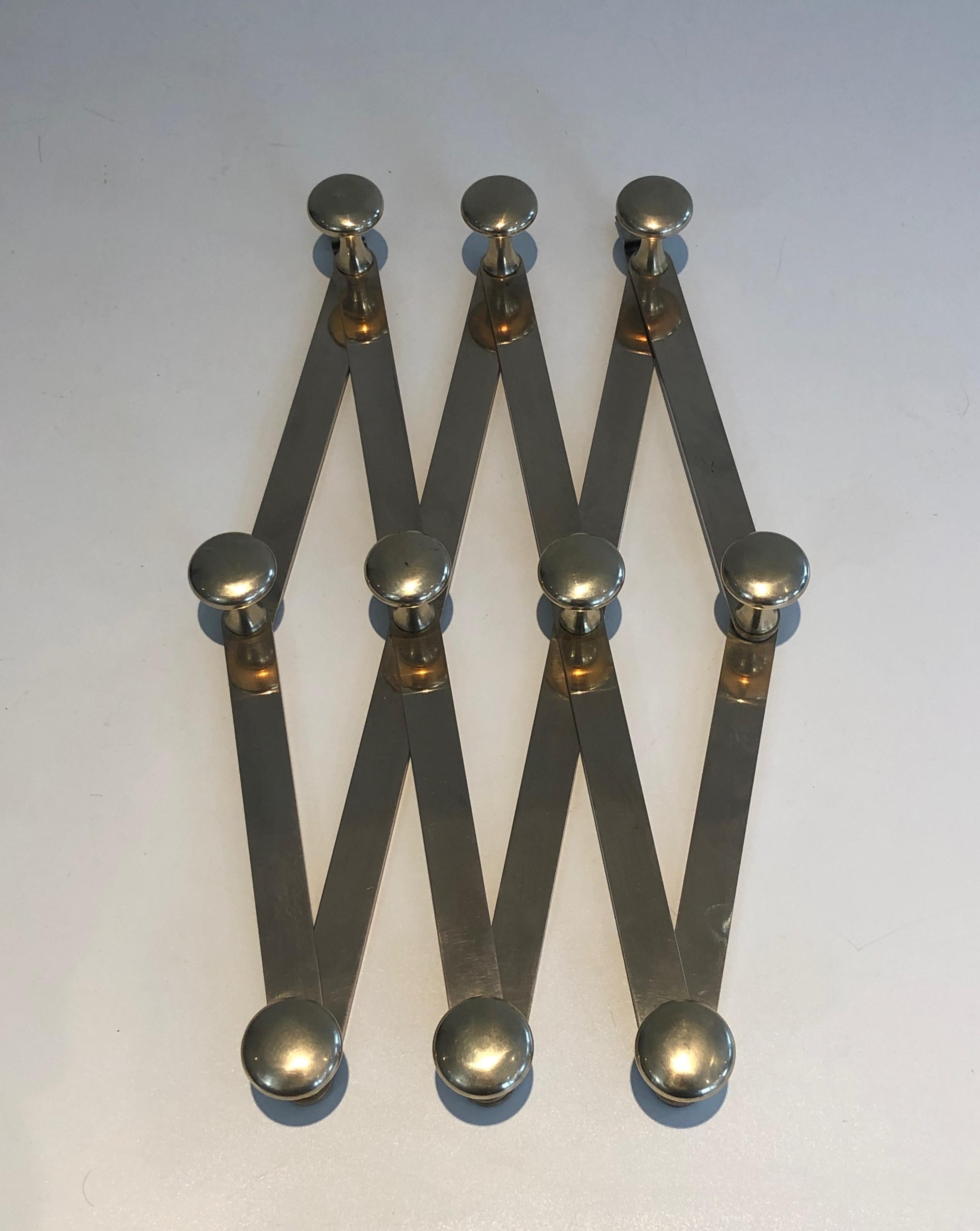 Appendiabiti da parete a fisarmonica in ottone. Lavoro francese. Circa 1970 in vendita 1