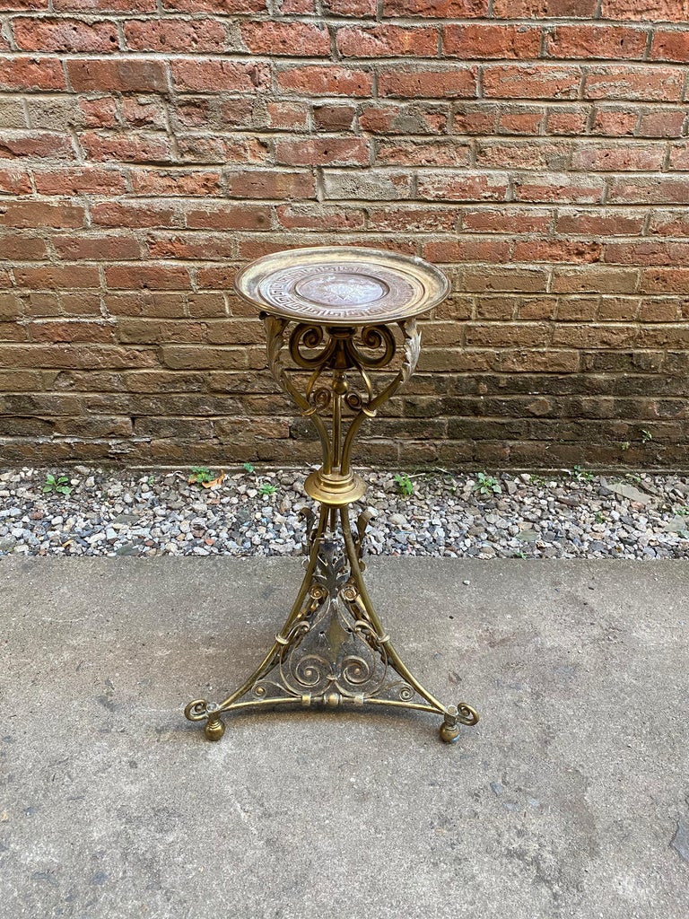 Brass Aesthetic Movement Scroll and Foliate Stand In Good Condition For Sale In Garnerville, NY