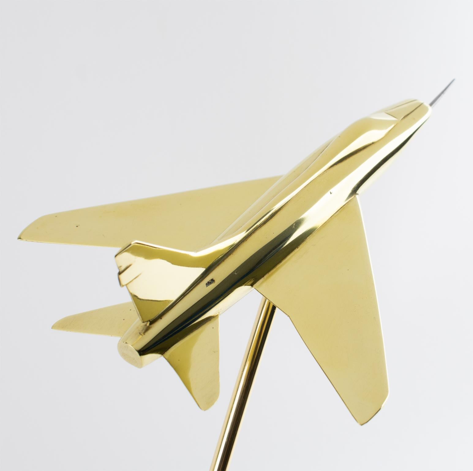 Modelo de Latón de Aviación de la Escuadrilla de Aviones a reacción, Francia circa 1950 Metal en venta