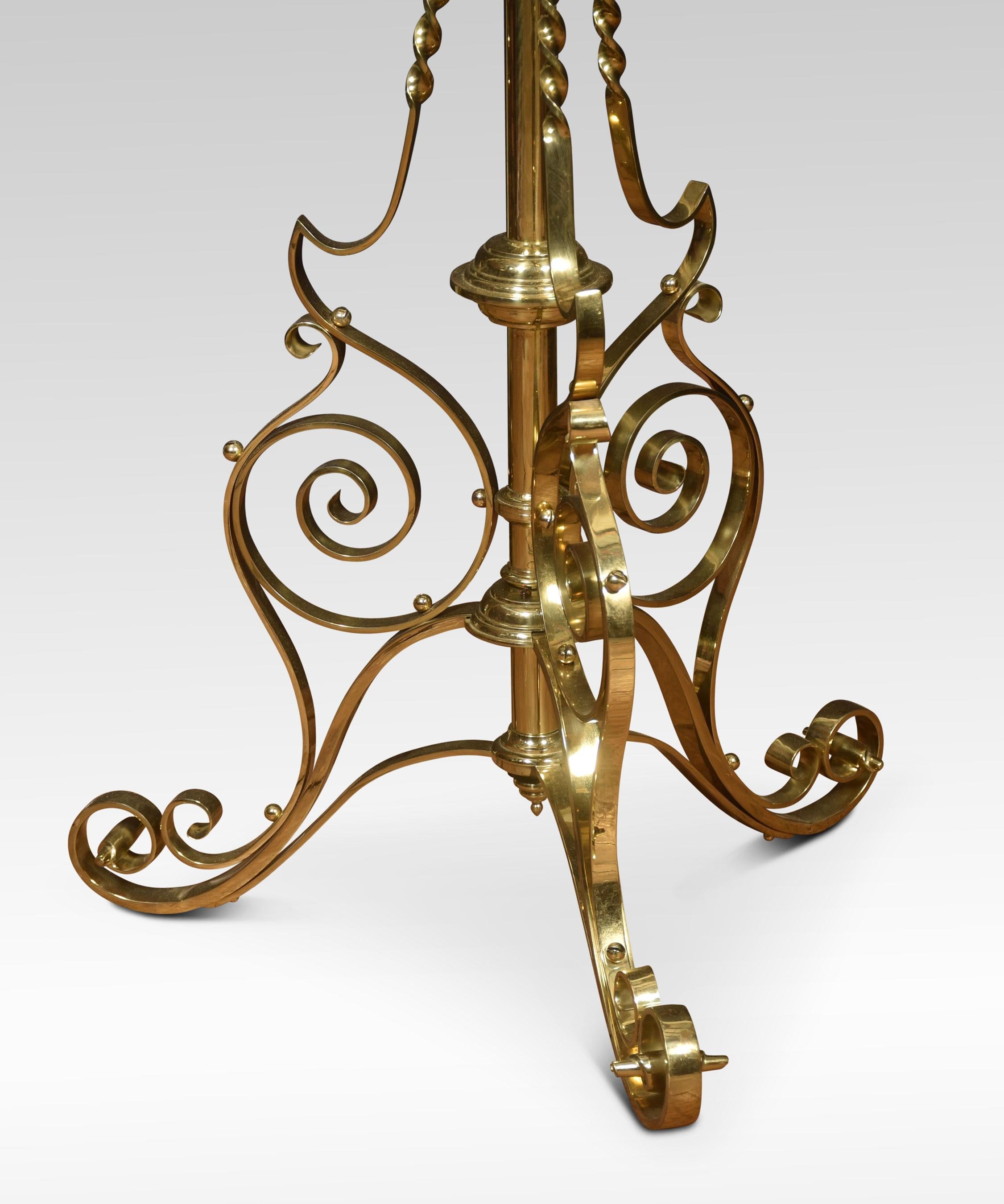Brass standard lamp, with circular adjustable column, on shaped splayed base. Terminating in scrolling toes.
Dimensions
Height 48.5 inches ajustable to 69 inches
Width 20.5 inches
Depth 20.5 inches.