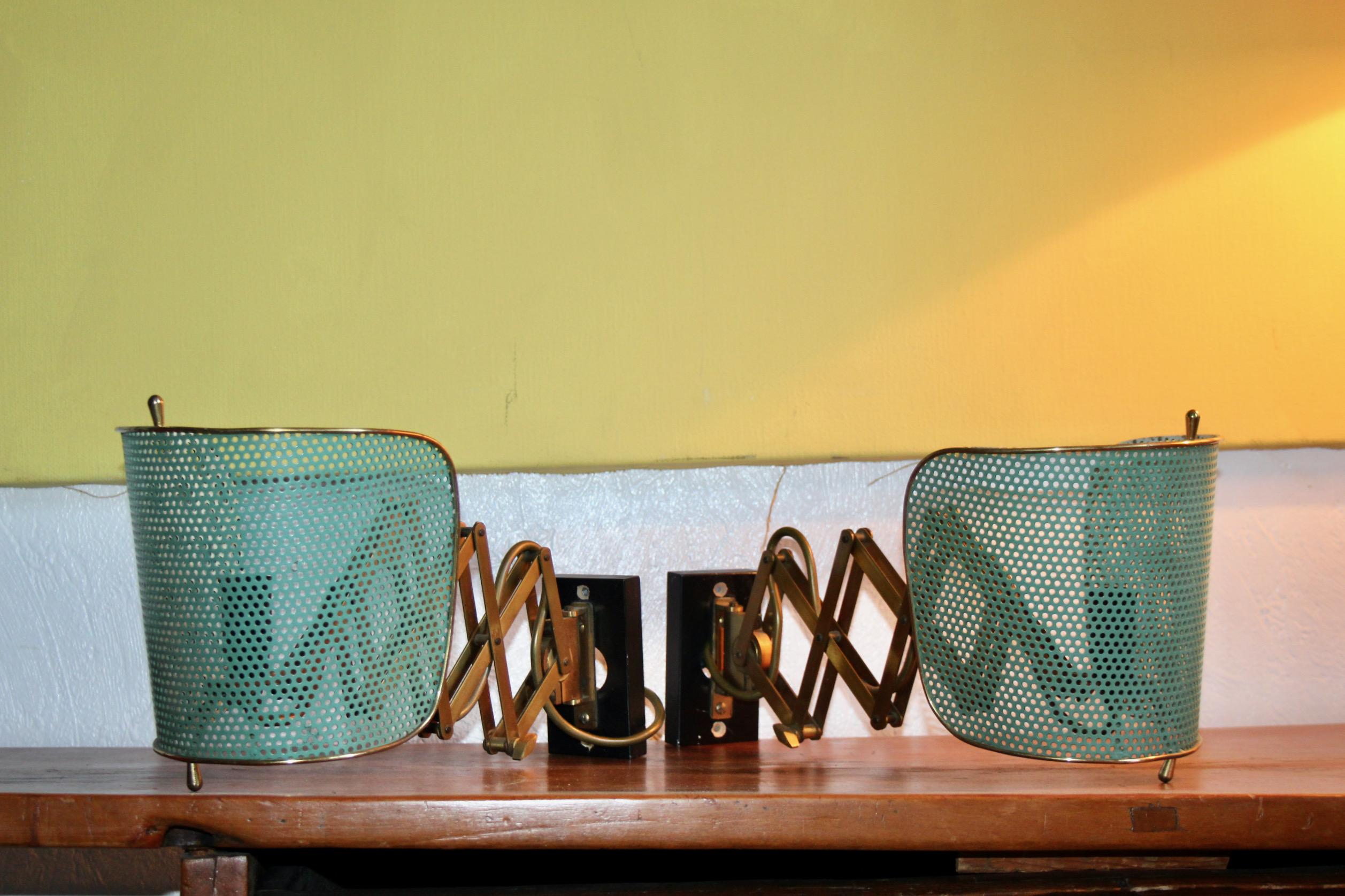 Brass Alfred Muller Adjustable pair of Wall Lamp for AMBA, Switzerland 1940s In Good Condition For Sale In grand Lancy, CH