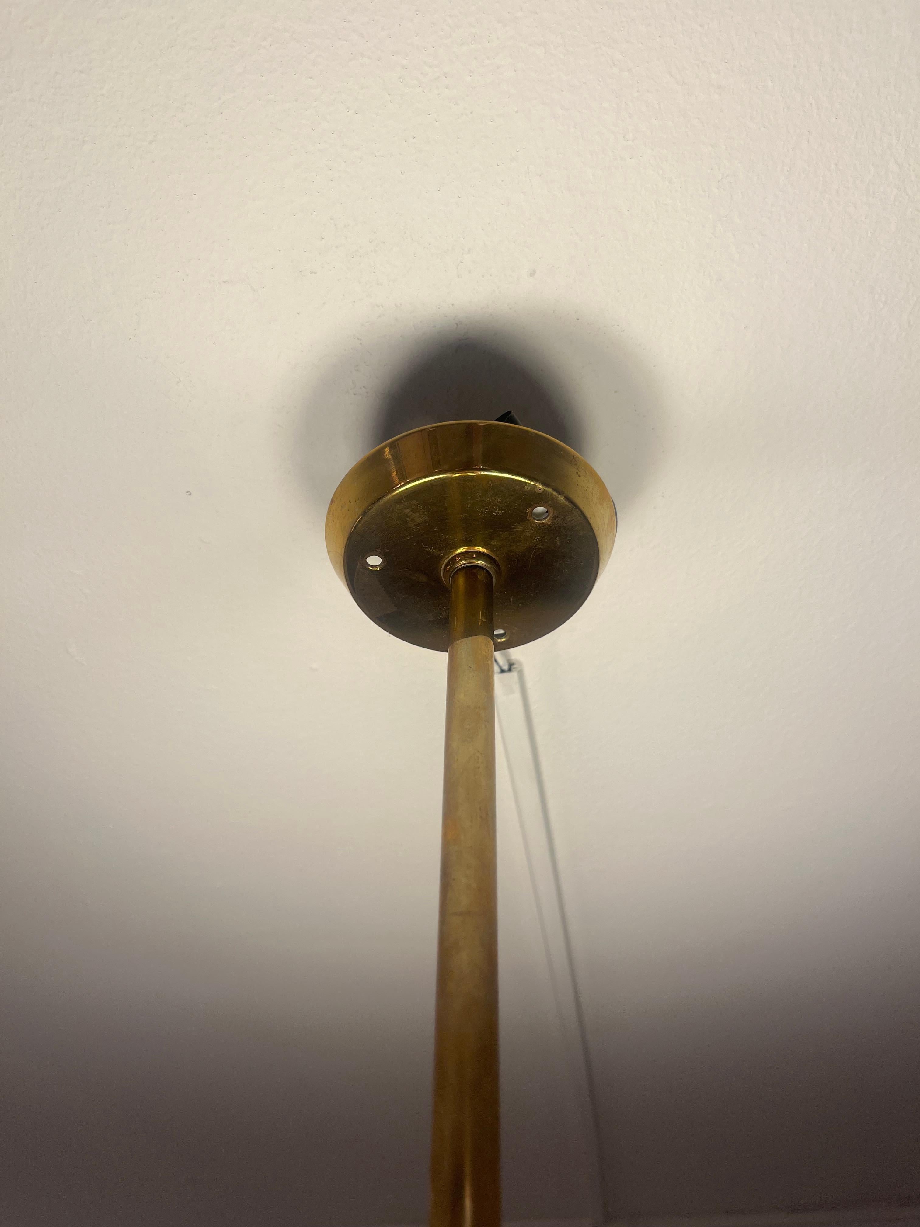 Lampada da soffitto doppia regolabile in ottone e alluminio di BAG Turgi, Svizzera, anni '50 in vendita 1