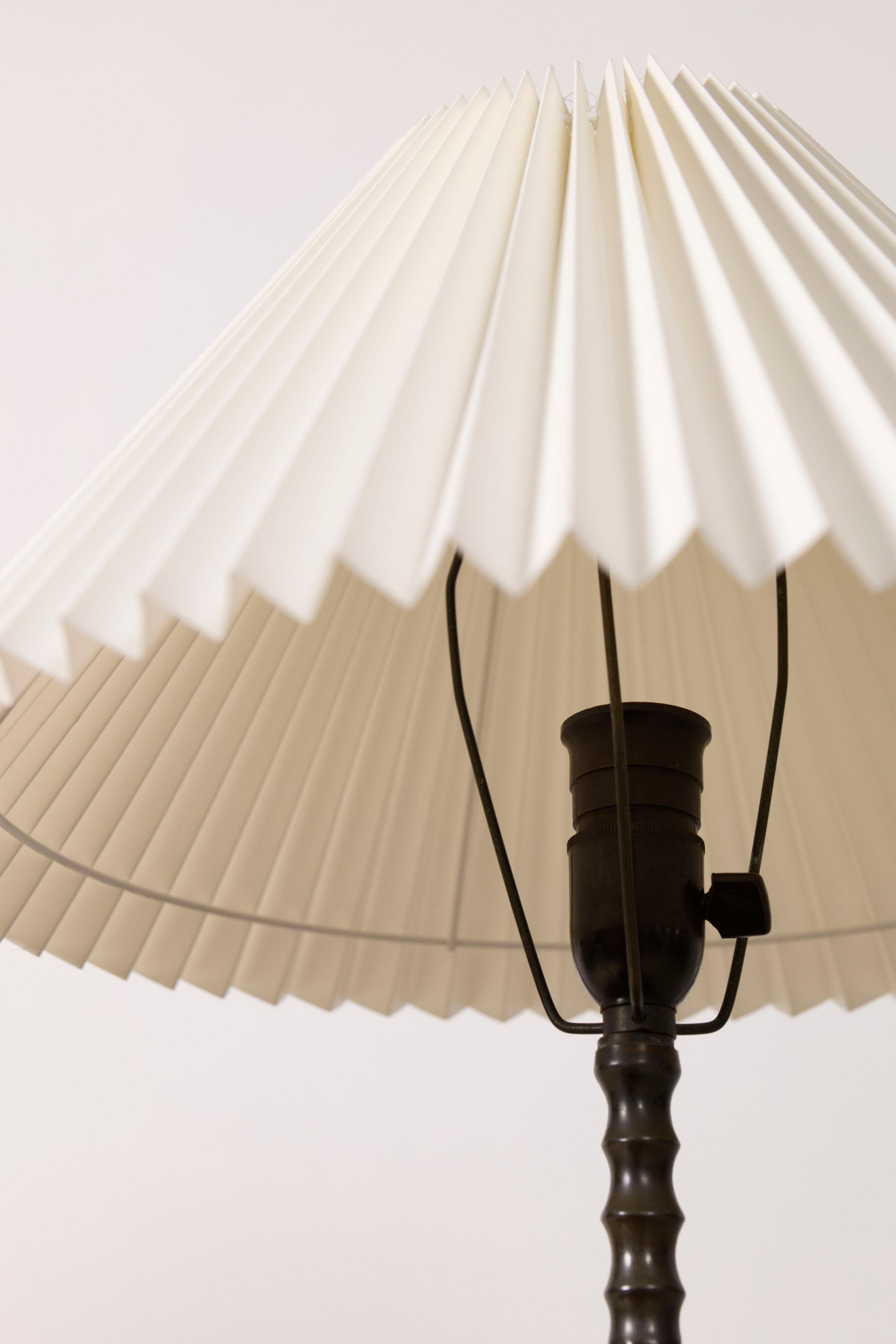 Brass an Copper table lamp, Denmark, 1960s In Good Condition For Sale In Balen, BE