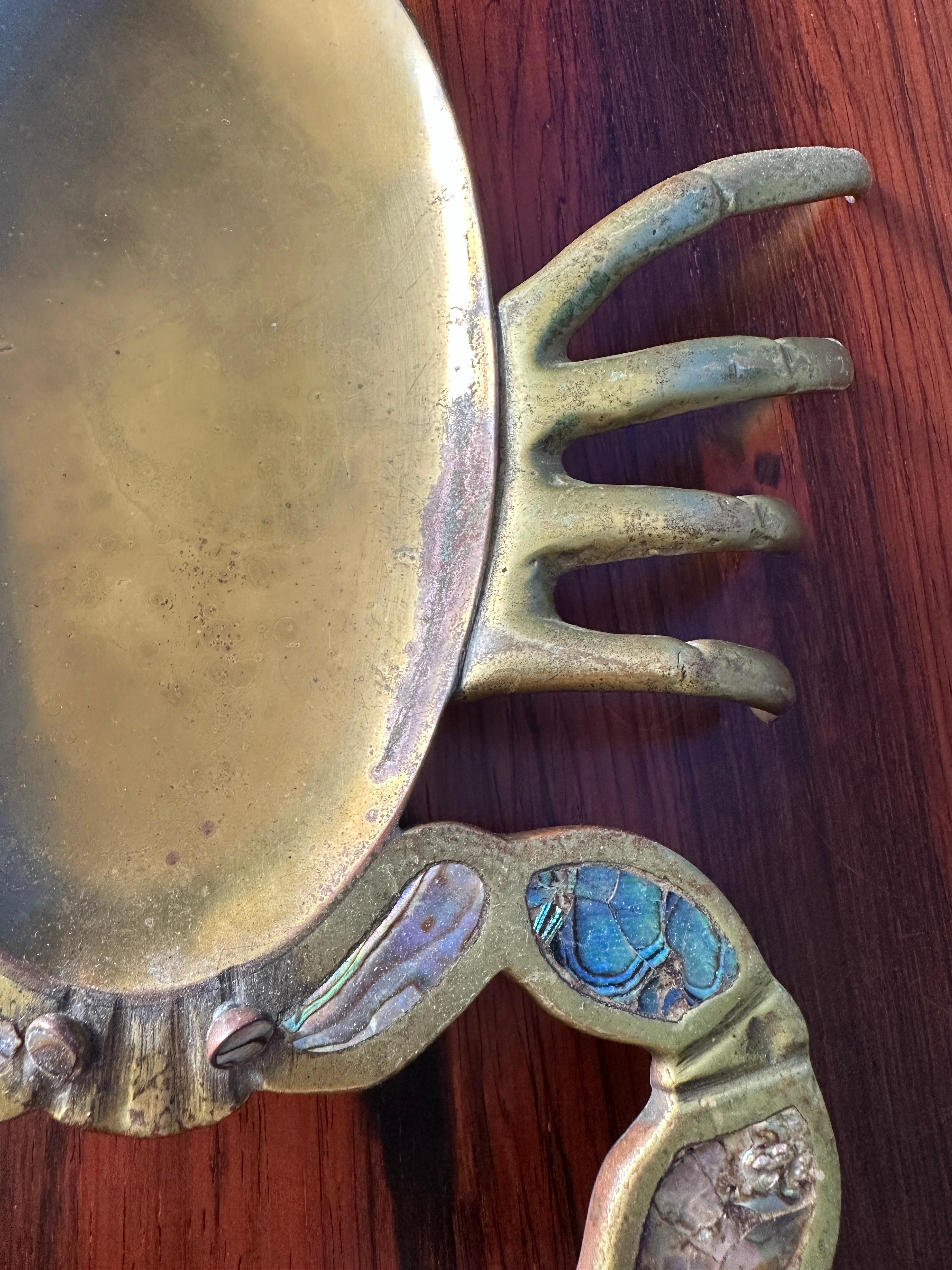Brass and Abalone Shell Scorpion Sculpture Trinket Box For Sale 8