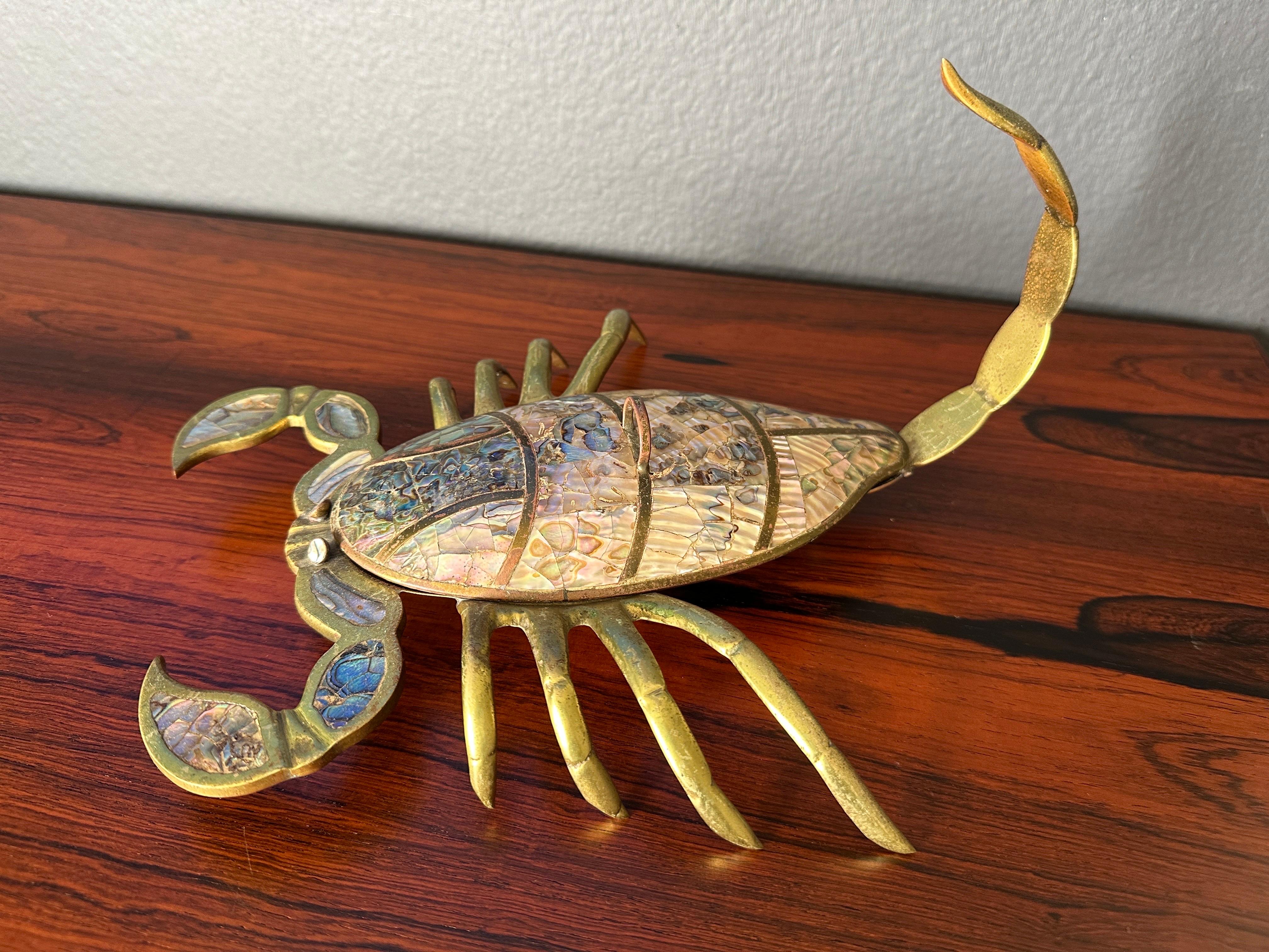 Brass and Abalone Shell Scorpion Sculpture Trinket Box In Good Condition For Sale In North Hollywood, CA
