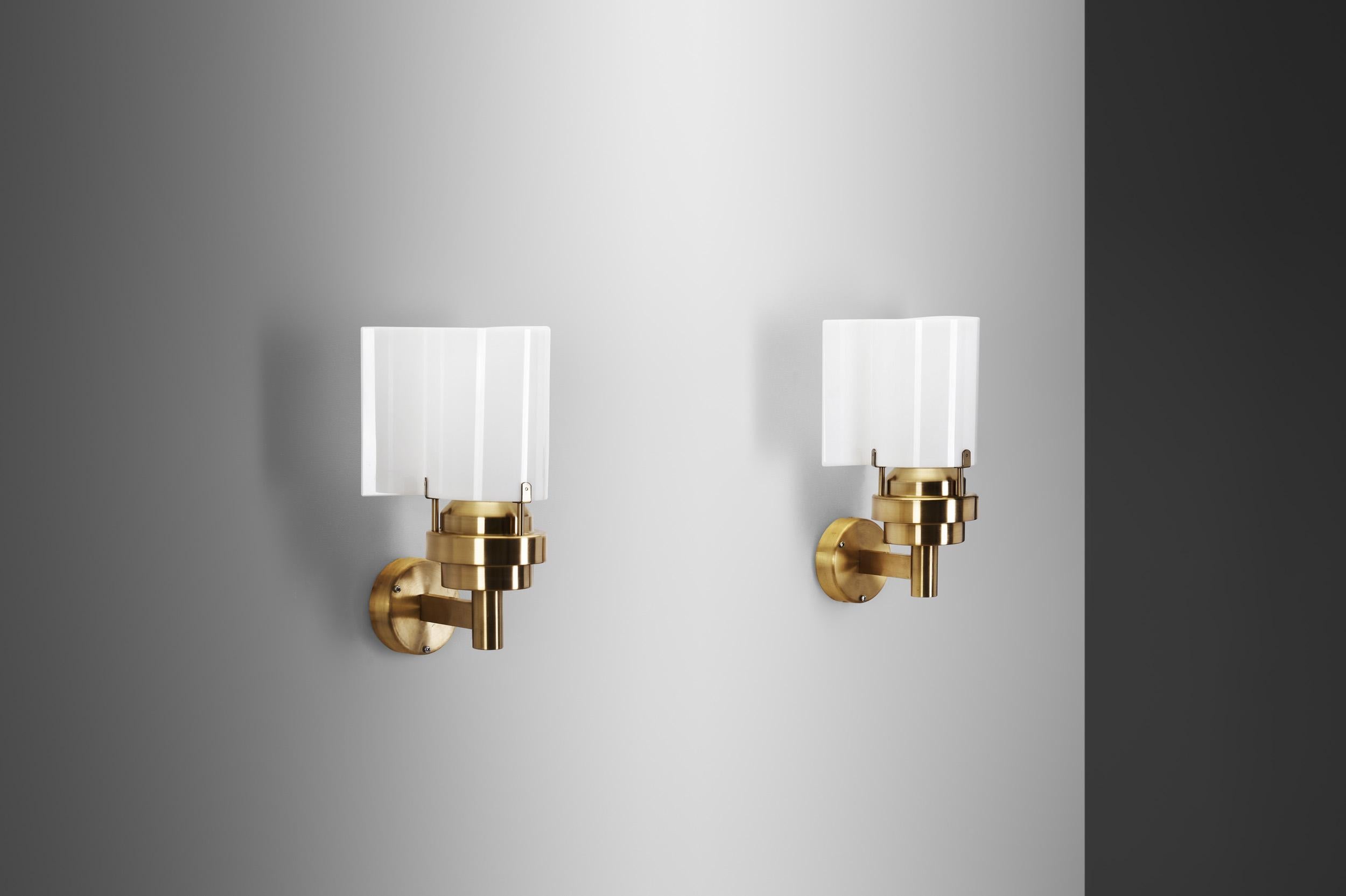 Mid-Century Modern Brass and Acrylic Glass Wall Lamps by Stockmann Orno, Finland 1960s For Sale