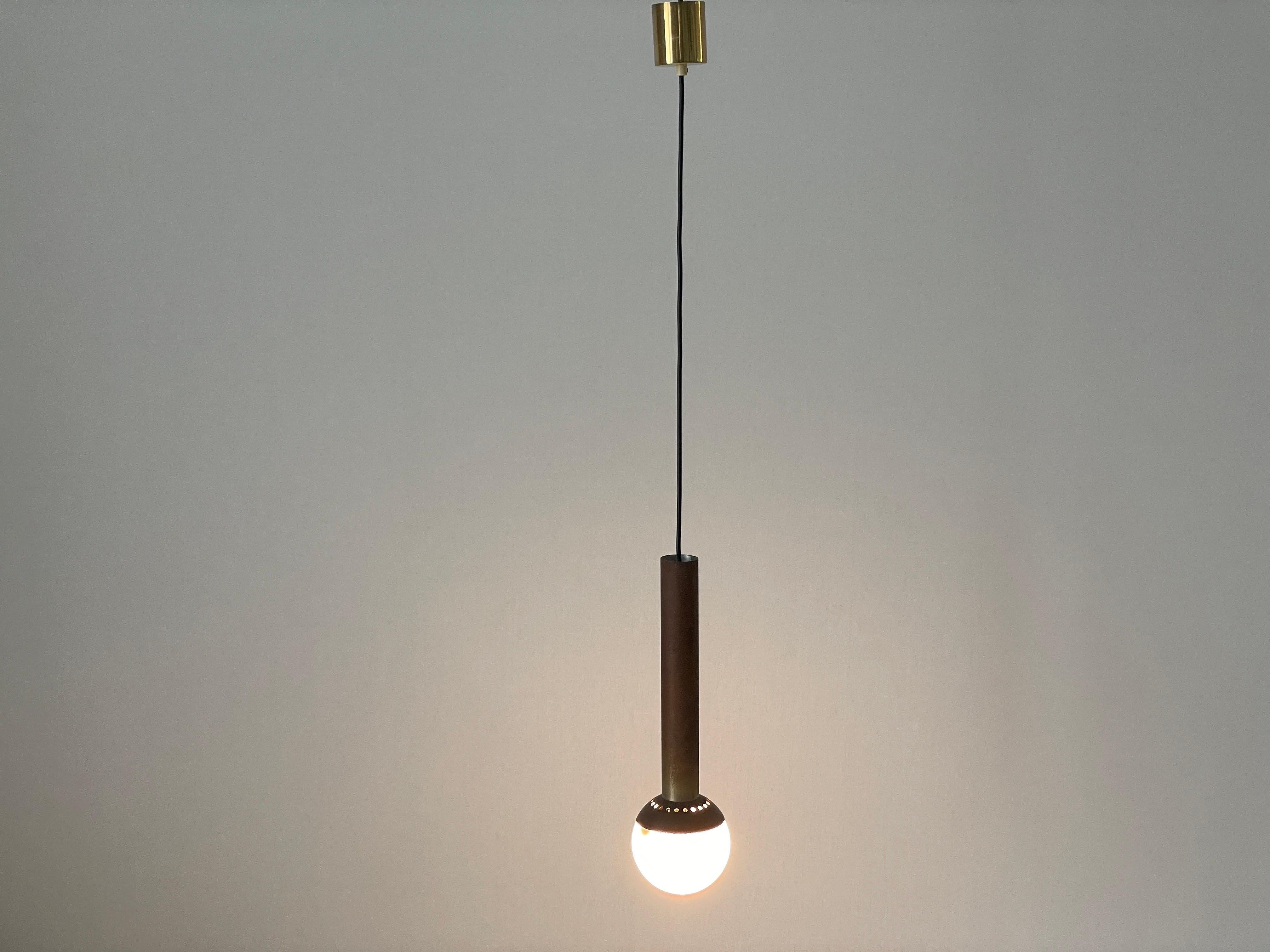 Lámpara de techo de latón y cristal Ball and Ball, atribuida a Stilnovo, años 60, Italia en venta 6