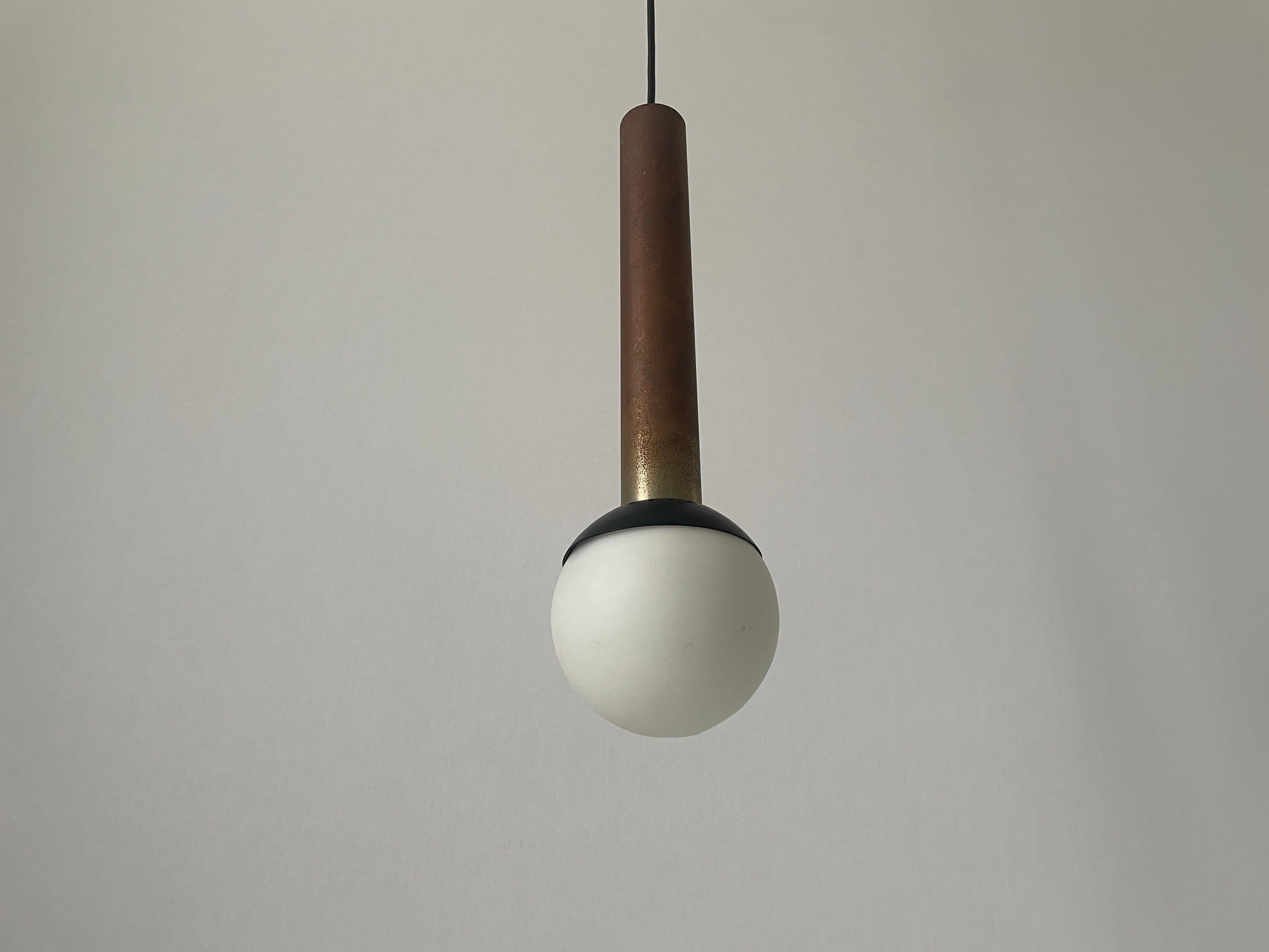 Lámpara de techo de latón y cristal Ball and Ball, atribuida a Stilnovo, años 60, Italia Italiano en venta