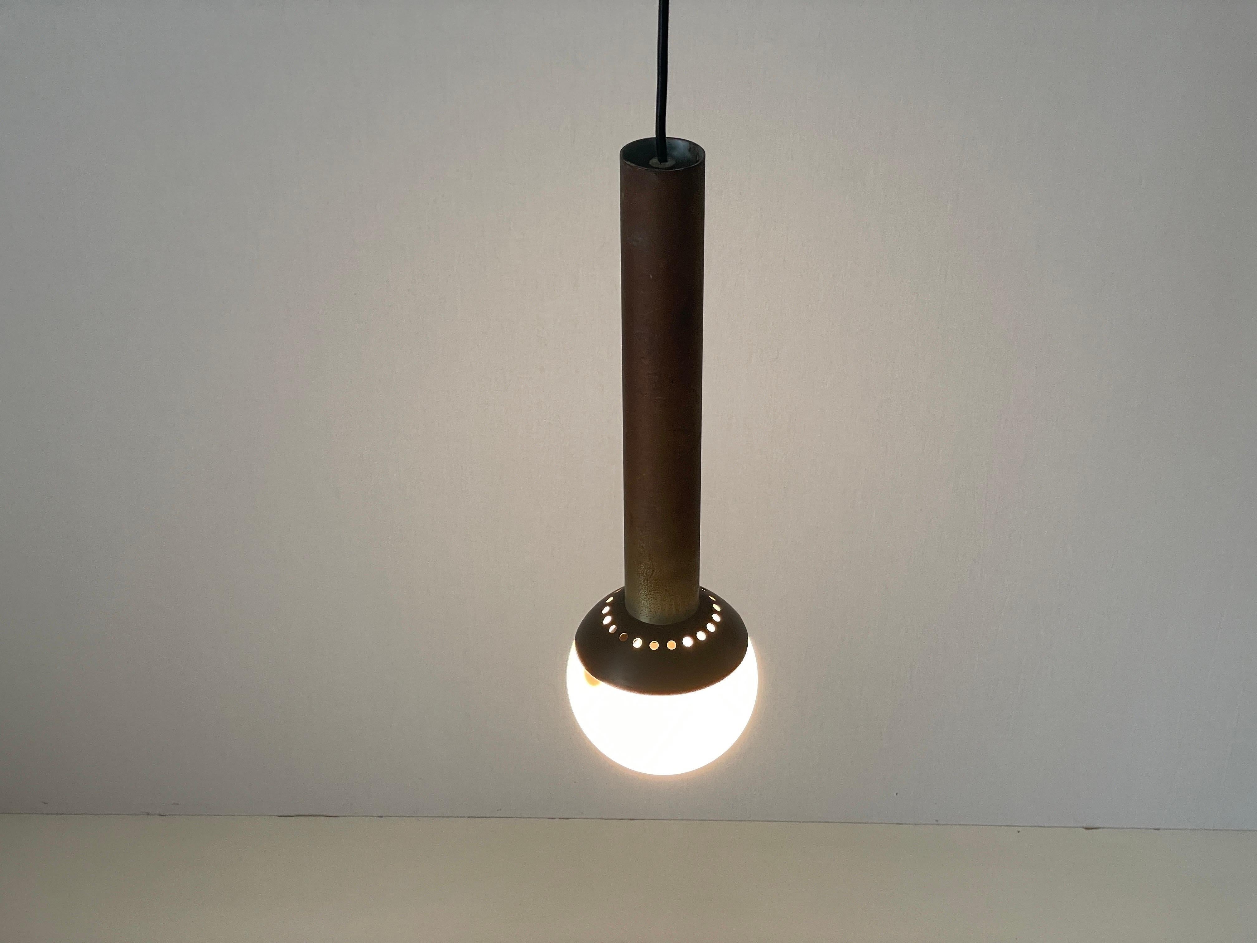 Lámpara de techo de latón y cristal Ball and Ball, atribuida a Stilnovo, años 60, Italia en venta 2