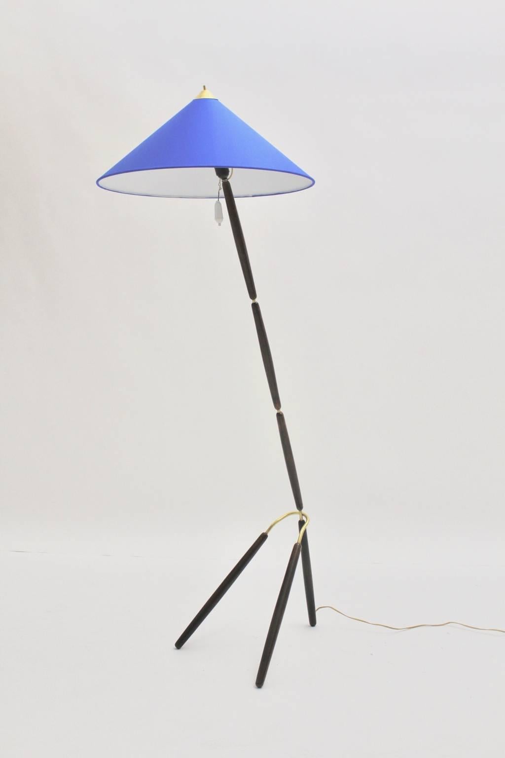Mid-Century Modern Brass Beech Vintage Floor Lamp Attributed to Giuseppe Ostuni Italy ca 1949 For Sale
