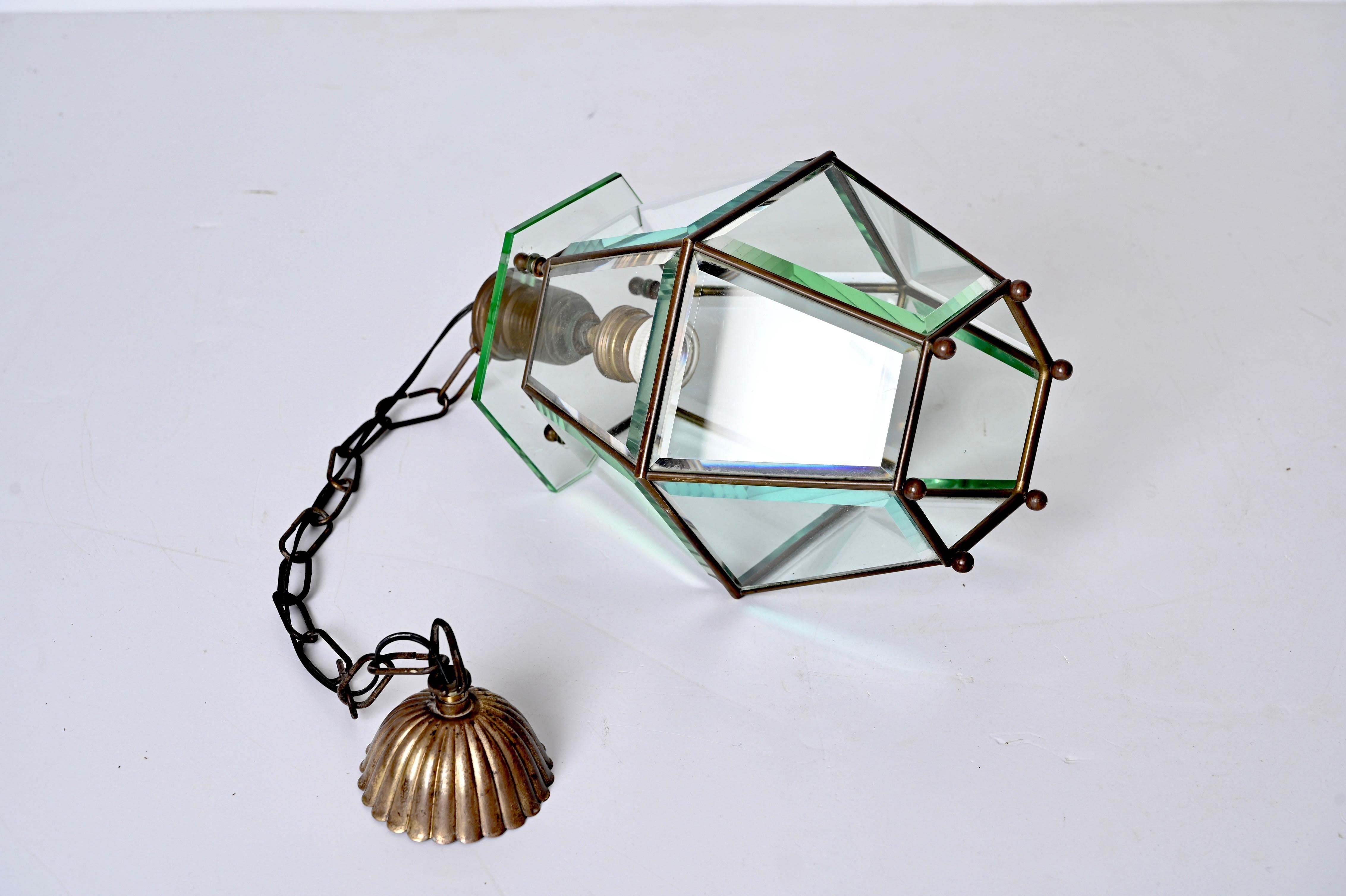 Brass and Beveled Glass Hexagonal Italian Chandelier after Adolf Loos, 1950s For Sale 5