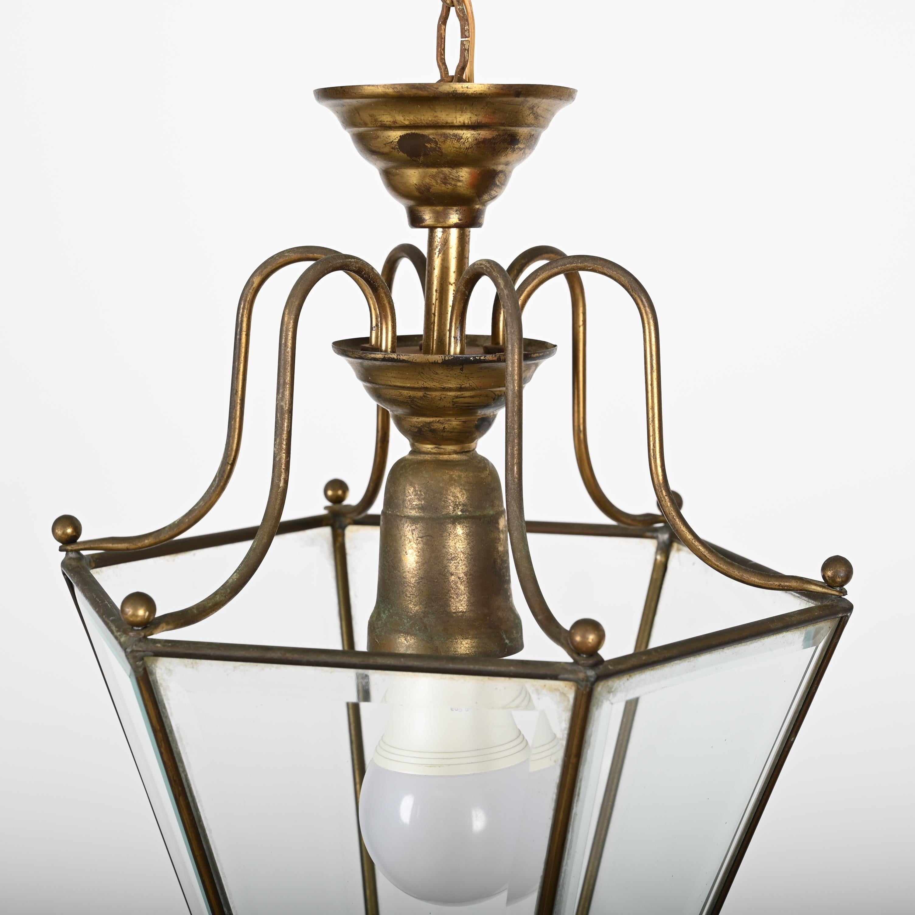Brass and Beveled Glass Hexagonal Italian Chandelier After Adolf Loos, 1950s For Sale 9