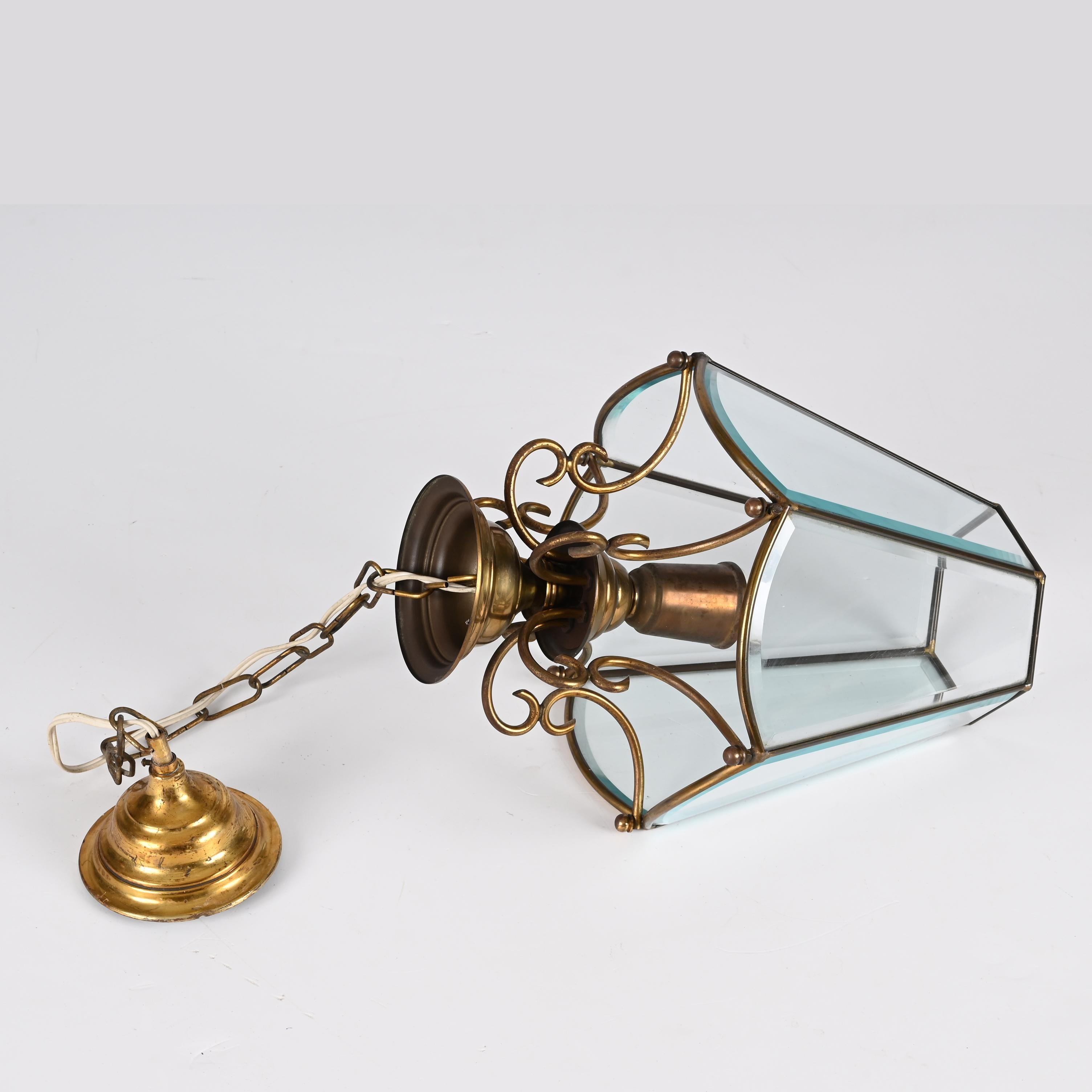 Brass and Beveled Glass Hexagonal Italian Chandelier After Adolf Loos, 1950s For Sale 4