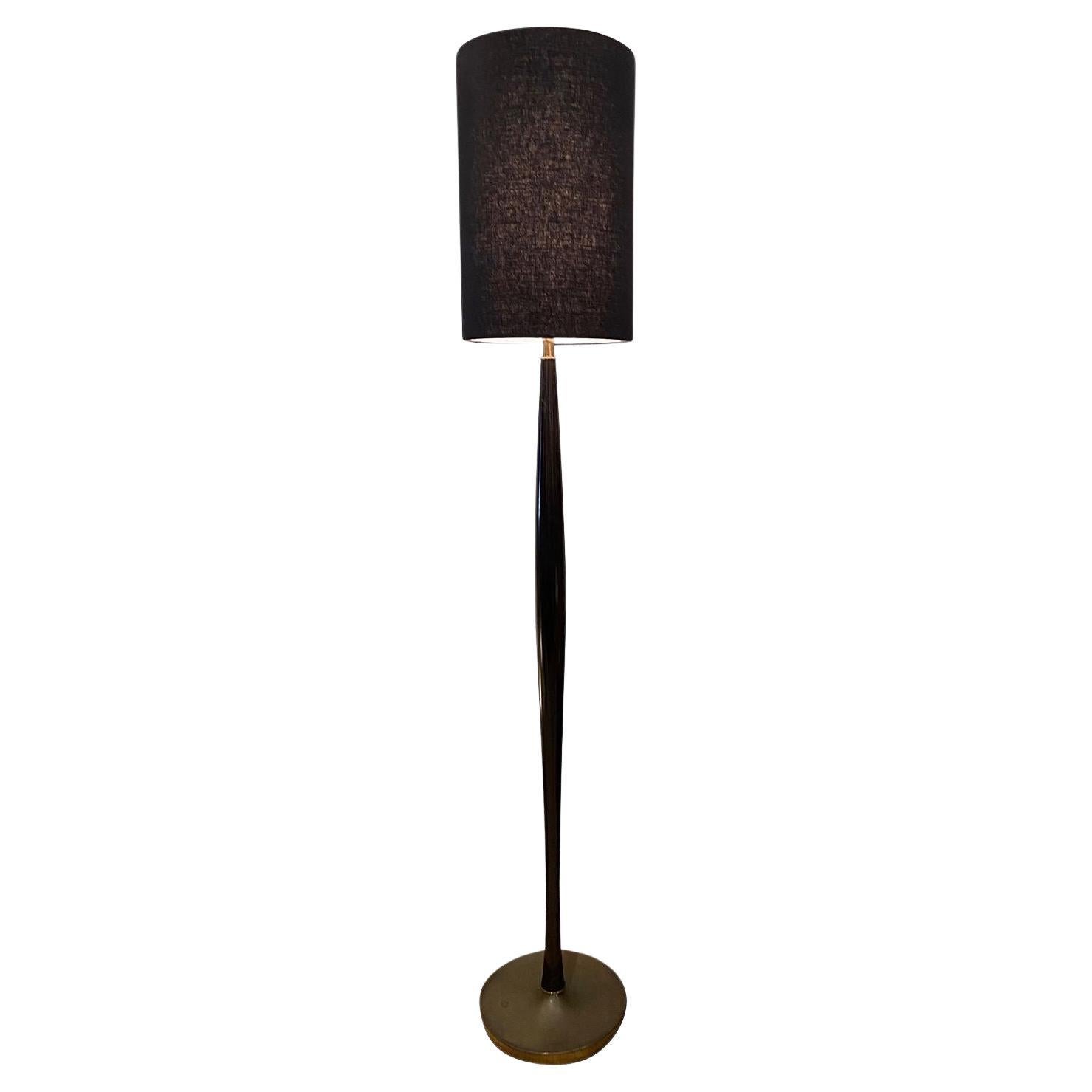 1950's Italian, Brass and Black Ebonised Wood Floor Lamp, Attributed to Stilnovo