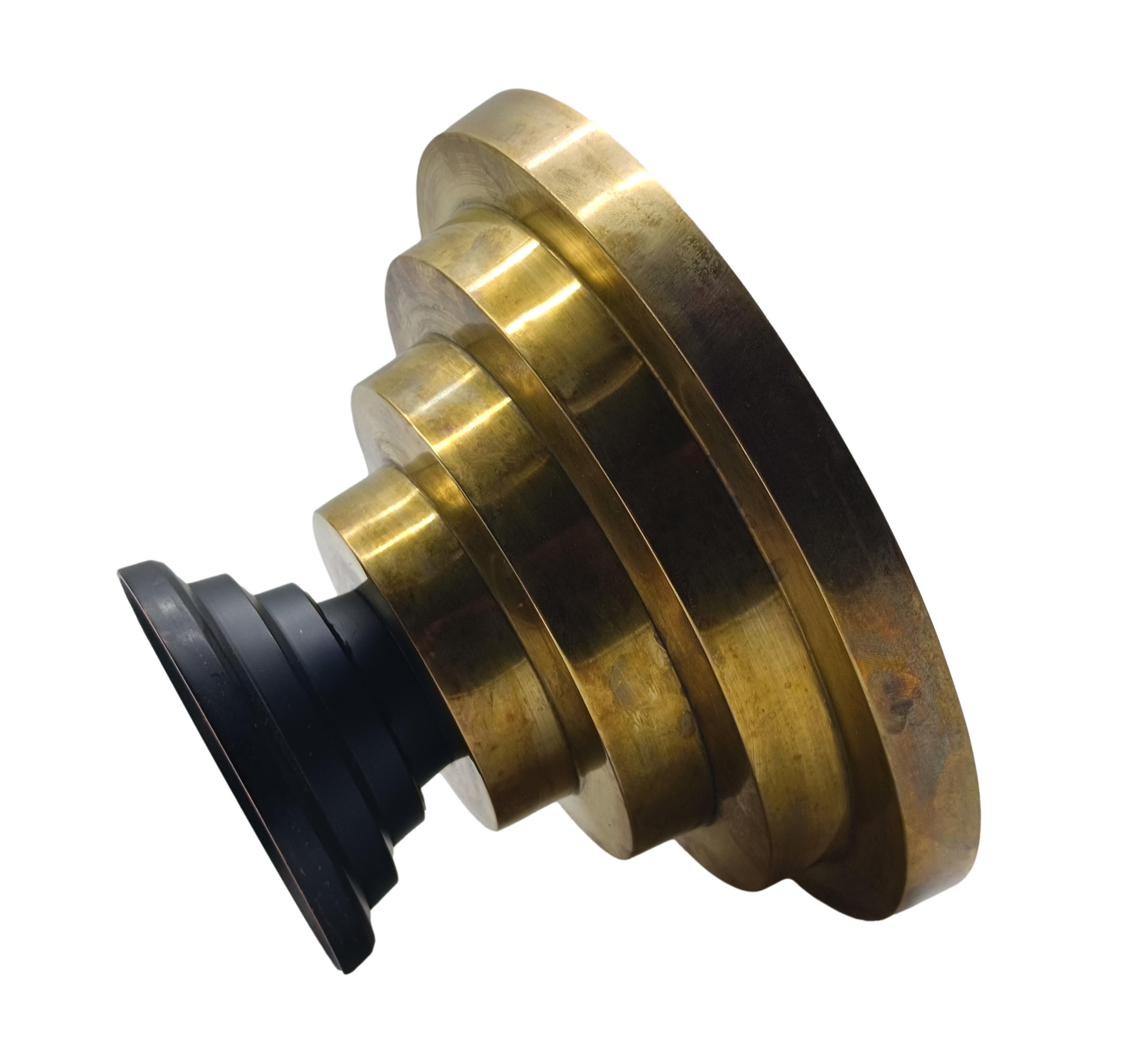 Fine XX secolo Centrotavola in ottone e metallo nero, Italia, anni '70 in vendita