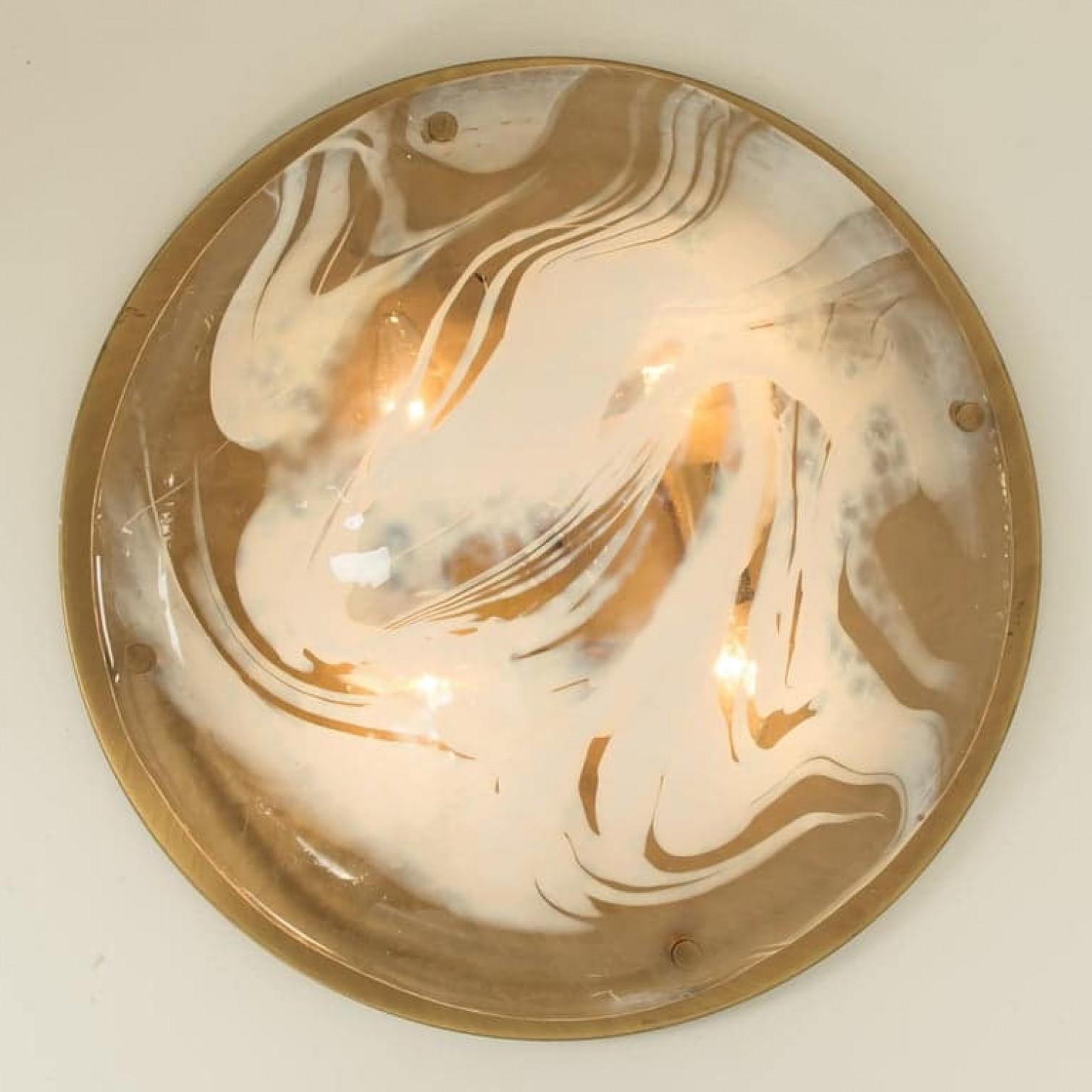 Autre Applique murale en laiton et verre de Murano soufflé de Hillebrand, Autriche en vente