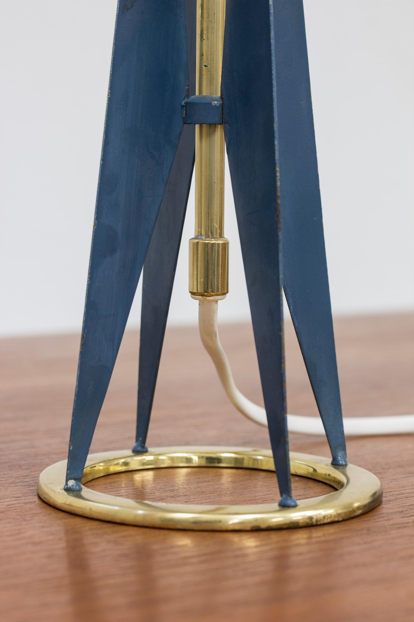 Brass and Blue Table Lamp by Falkenbergs Belysning, Sweden, 1950s In Good Condition In Hägersten, SE