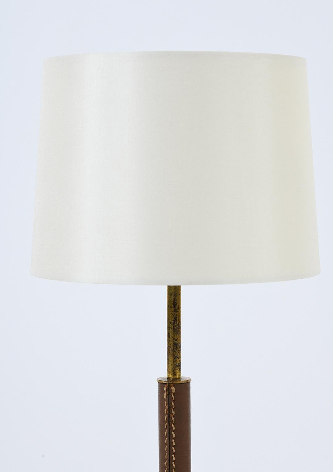 French Brass and Brown Leather Table Lamp, in the Manner of Jacques Adnet