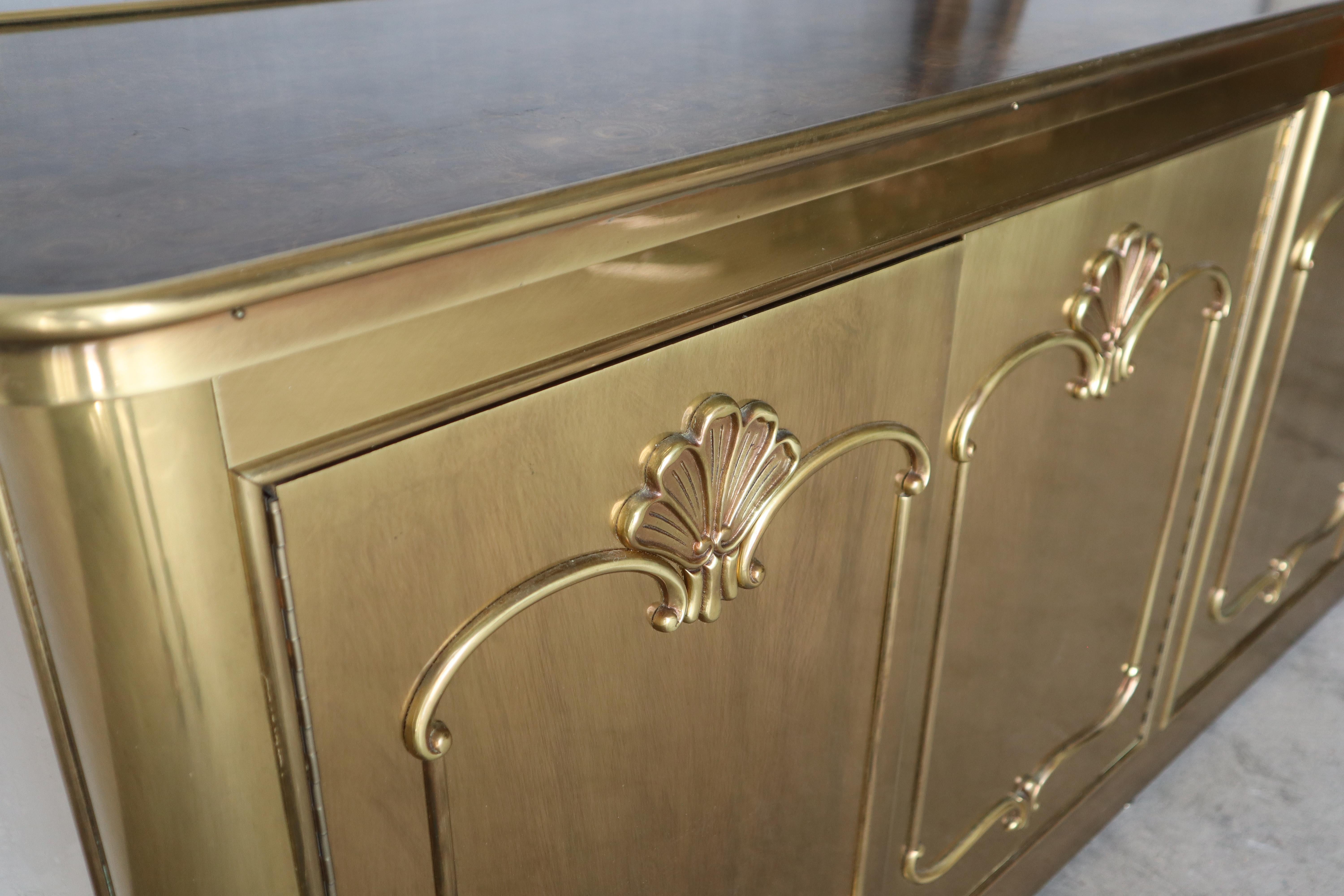 Brass and Burled Credenza by Mastercraft In Good Condition In Las Vegas, NV