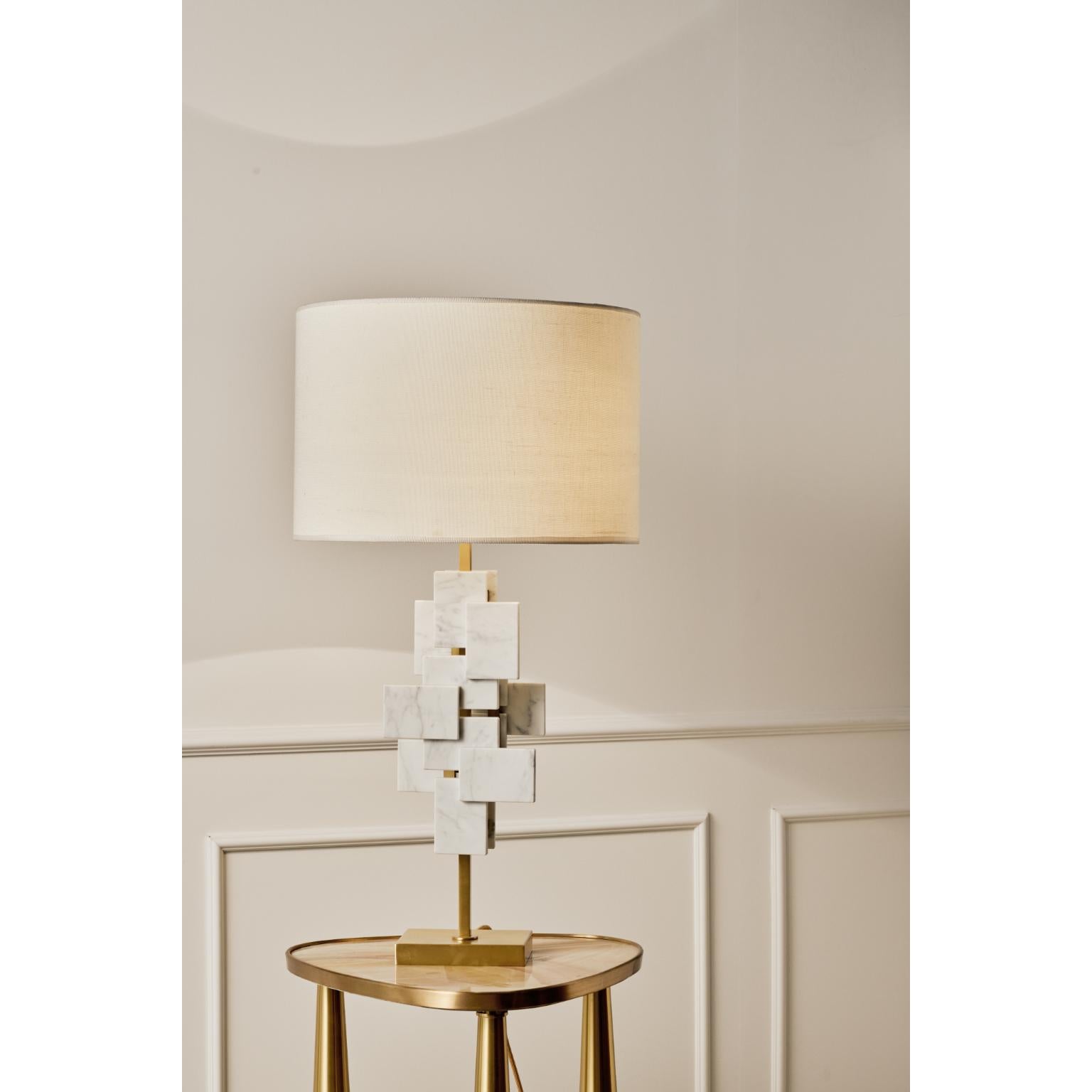Lámpara de mesa de latón y baldosas de mármol de Carrara by MATLIGHT Milano en Nuevo estado para la venta en Geneve, CH