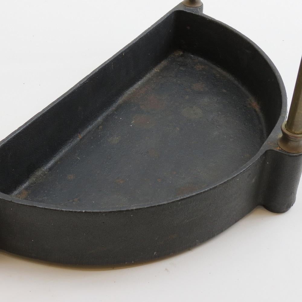 Portaombrelli e bastoni Demi Lume in ottone e ghisa in vendita 7