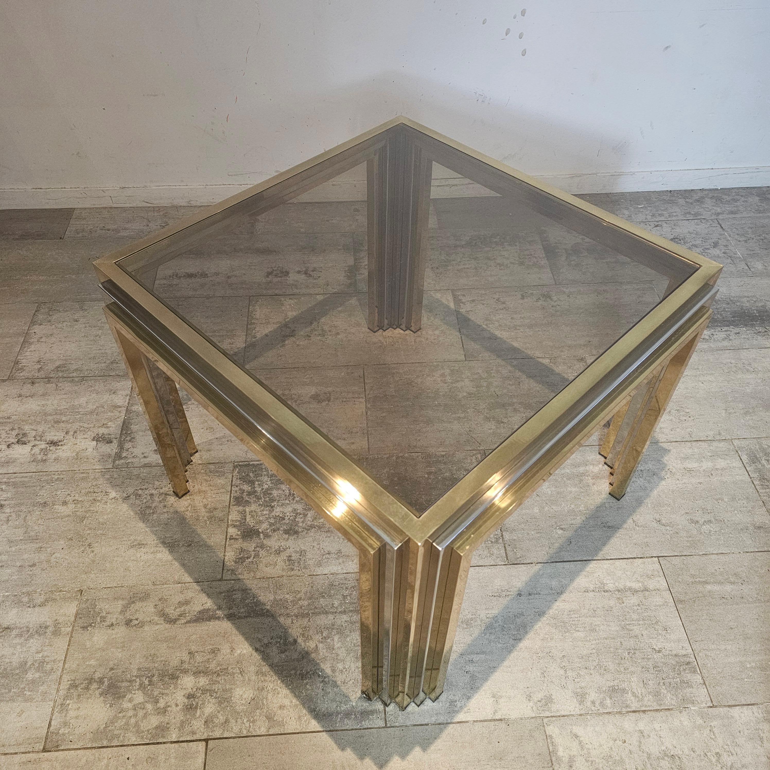 italien Table basse carrée en laiton et chrome par Romeo Rega, Italie en vente
