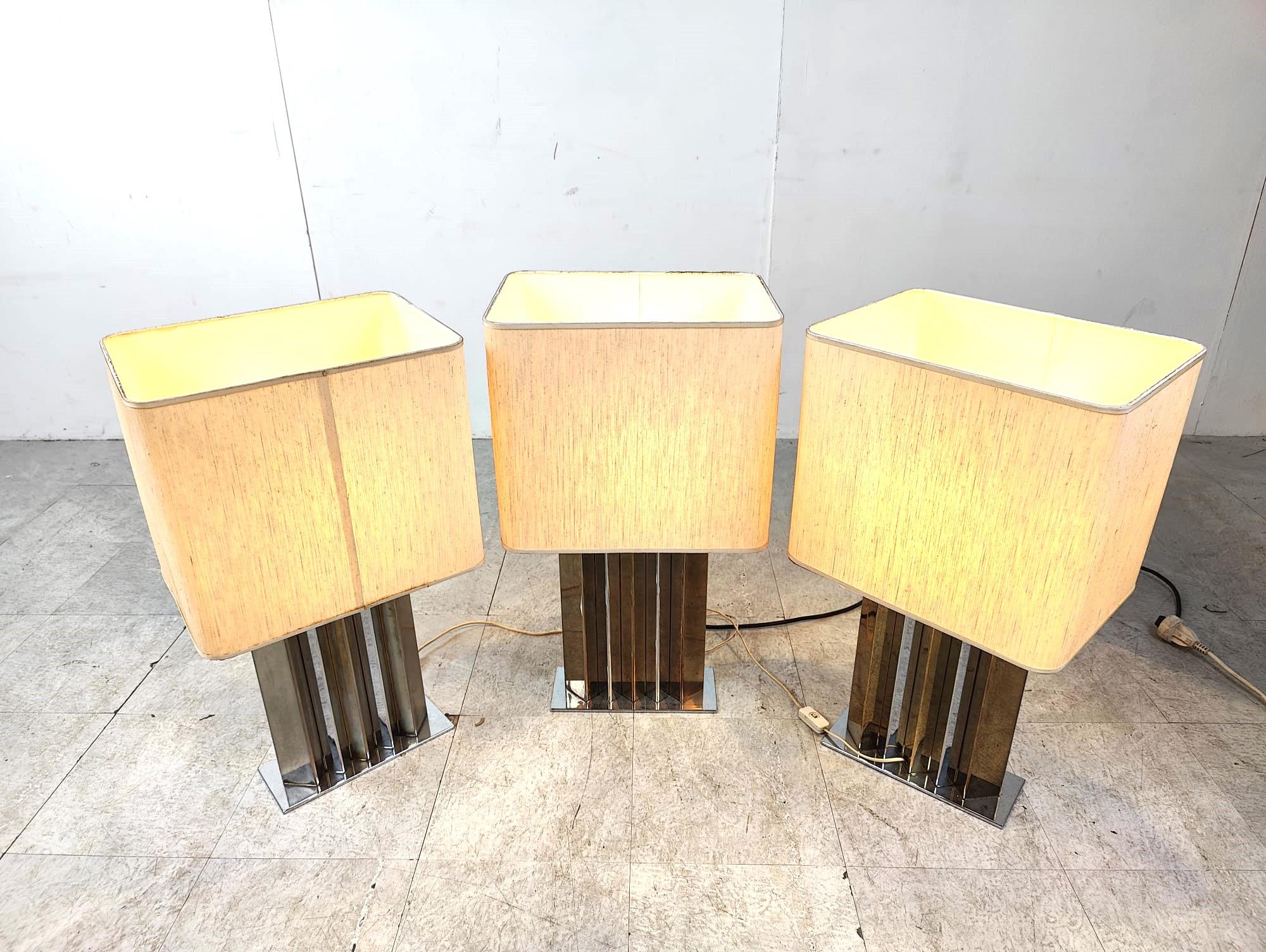 Lampe de table en laiton et chrome, 1970 en vente 1