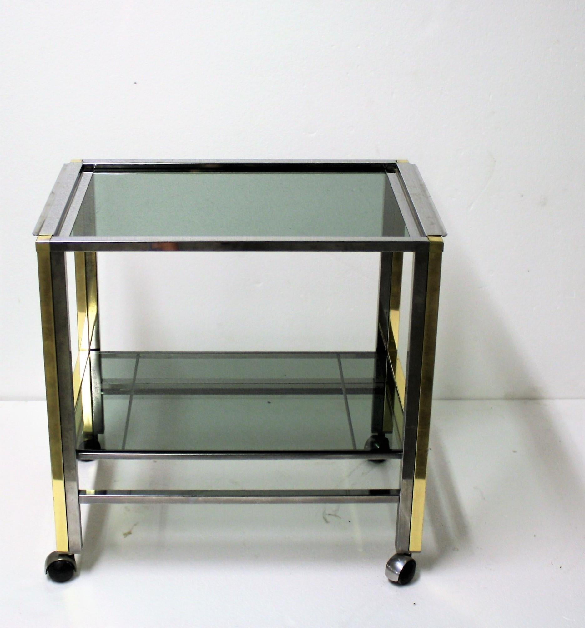Brass and Chrome Two-Tier Bar Trolley, 1970s For Sale 2