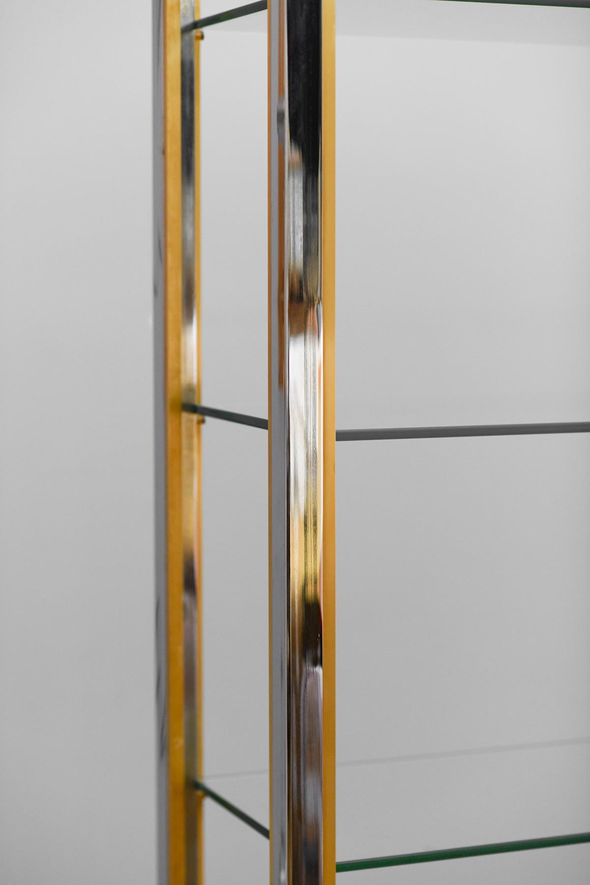 Italian Brass and chromed metal bookcases with glass shelves, Italy 1980 For Sale
