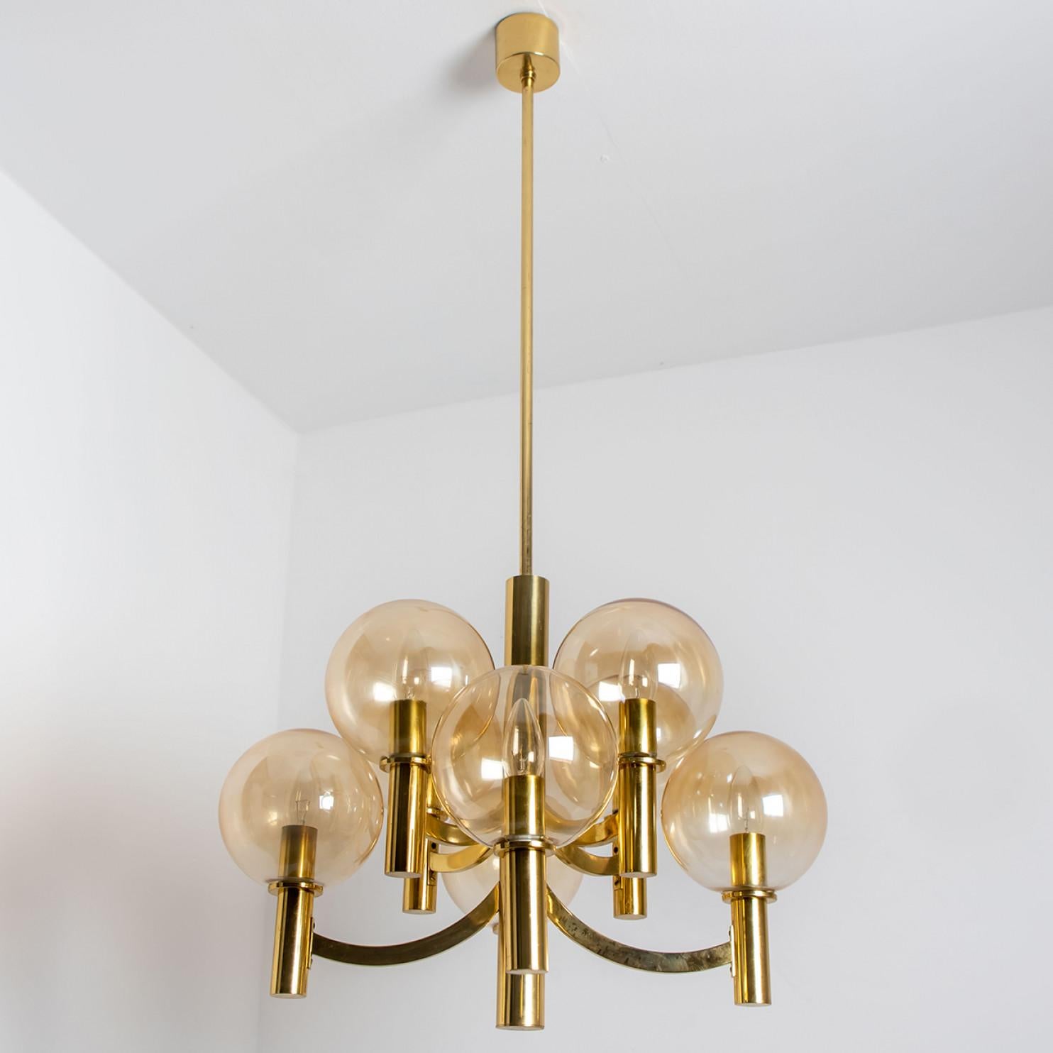 Brass and Clear Glass Chandelier, Jakobsson, 1970s For Sale 13